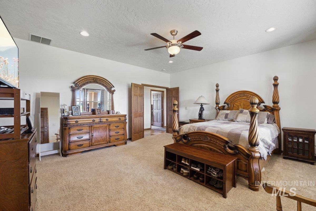 4367 W Central Property Photo 18