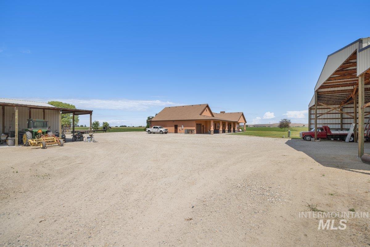 4367 W Central Property Photo 28