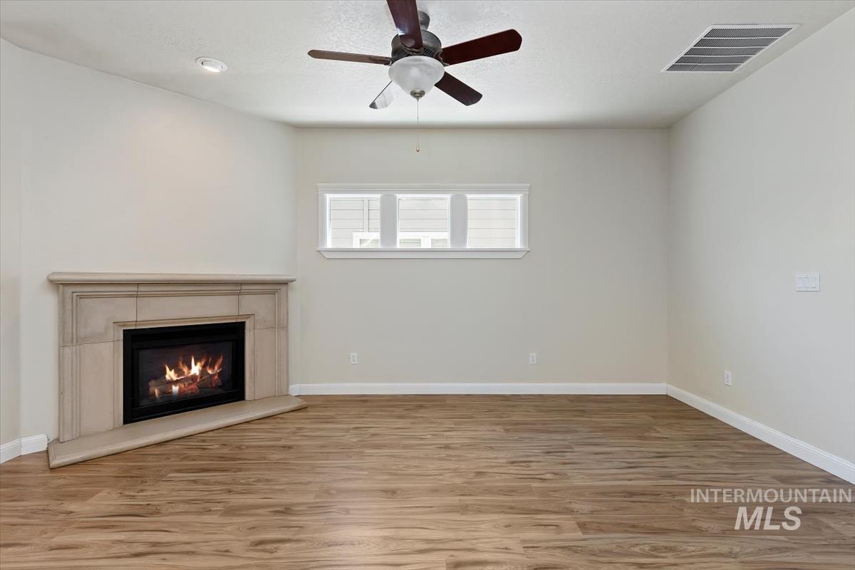 1826 E Sagemoor Property Photo 5