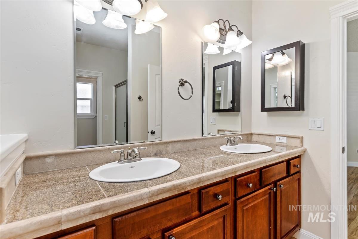1826 E Sagemoor Property Photo 22