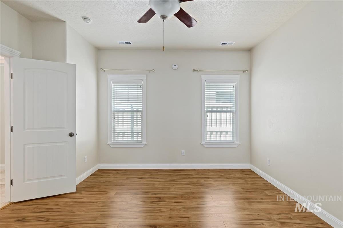 1826 E Sagemoor Property Photo 27