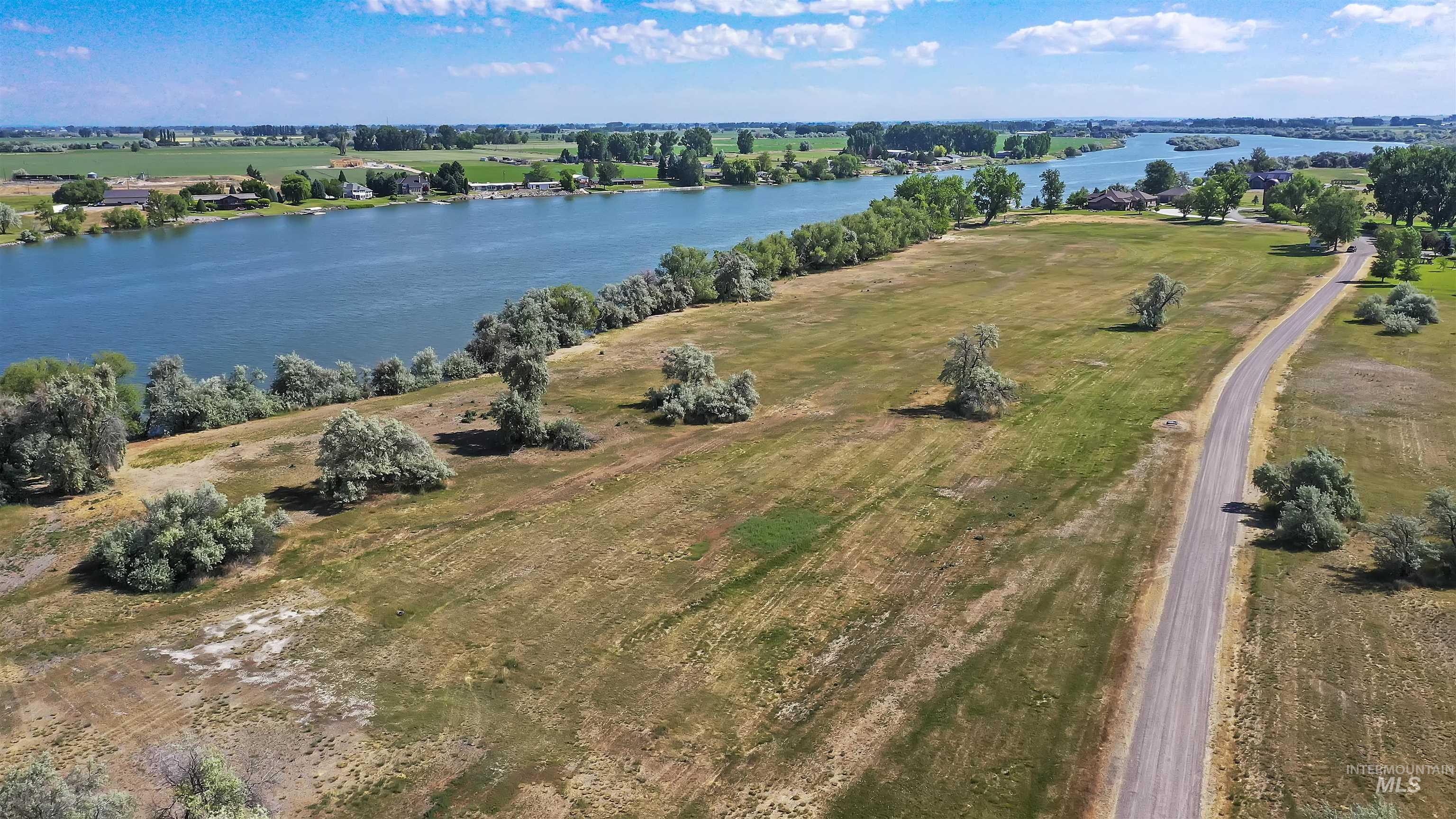 Lot 15 Island Court Property Photo 10