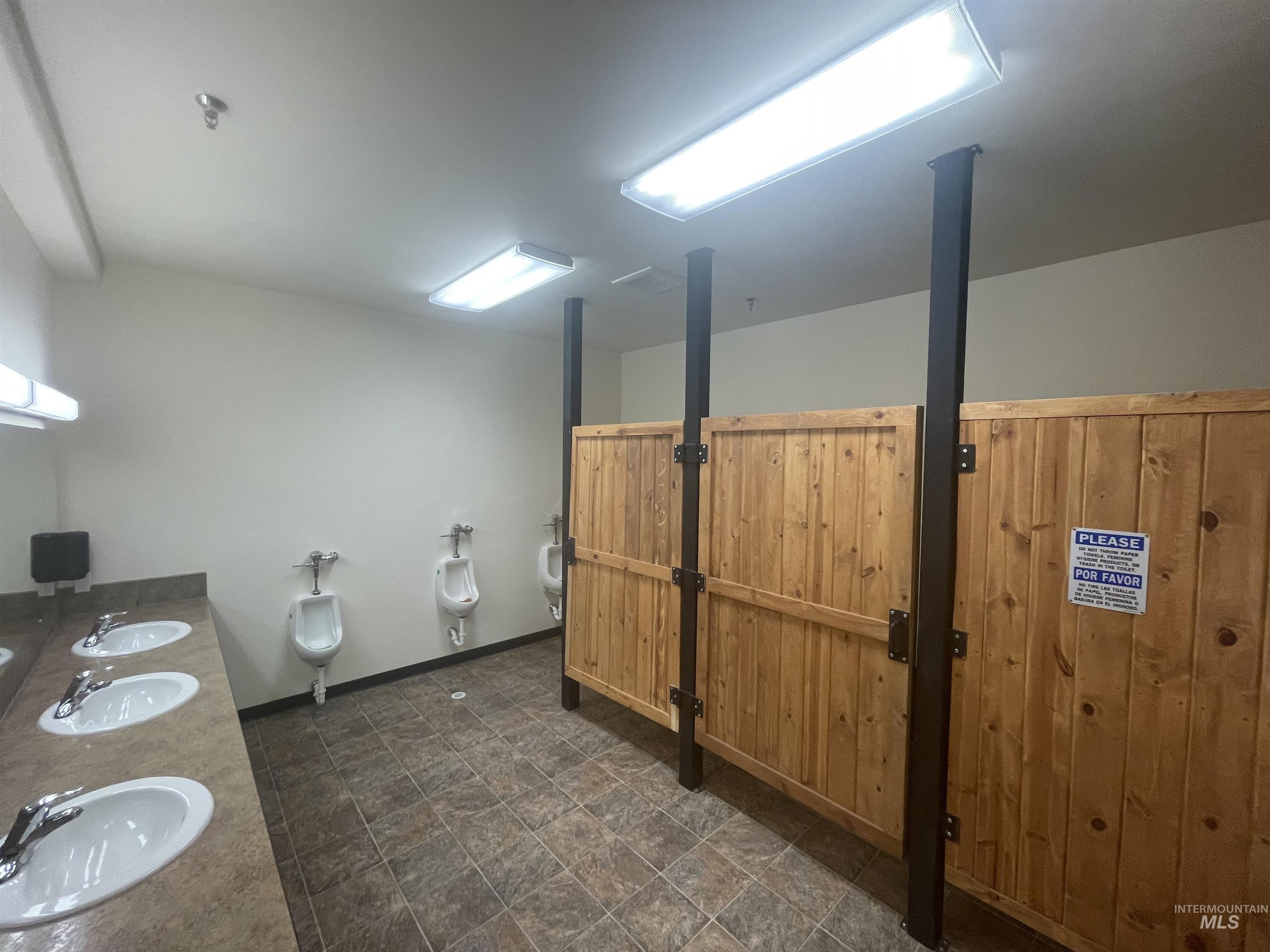 410 N Highway 75 Property Photo 6