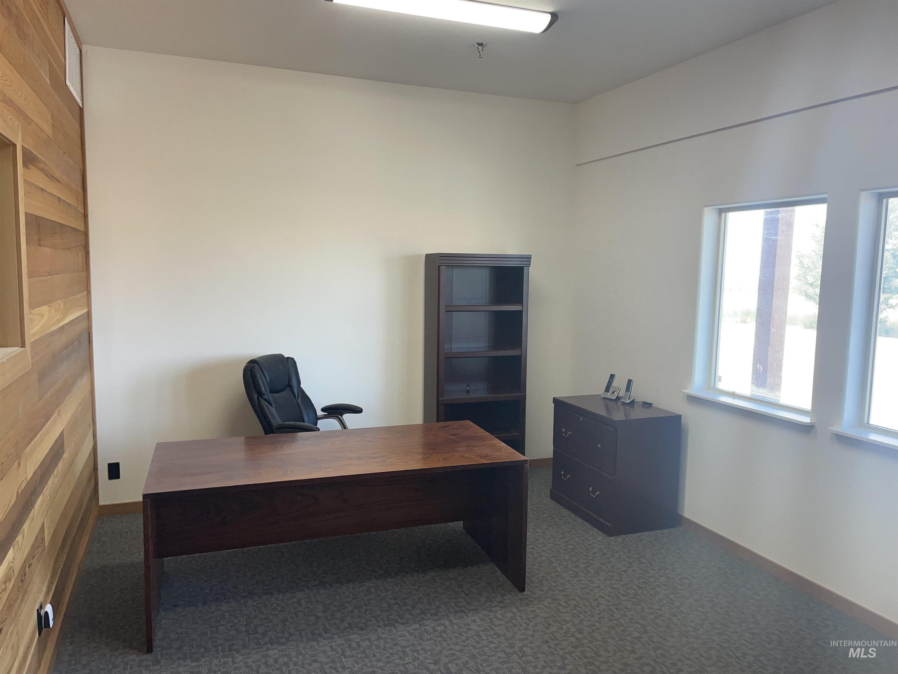 410 N Highway 75 Property Photo 13