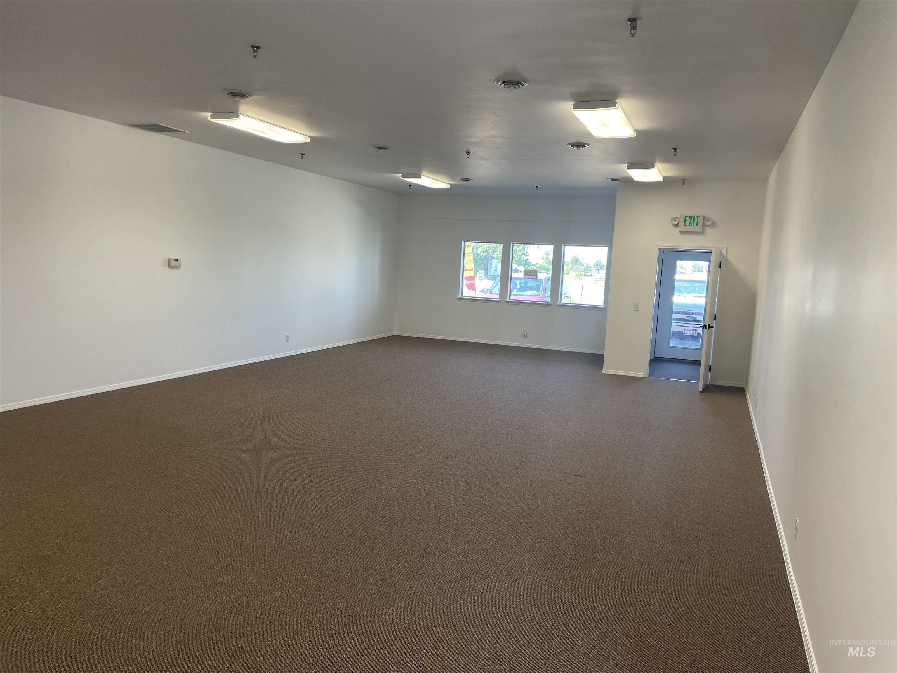 410 N Highway 75 Property Photo 20