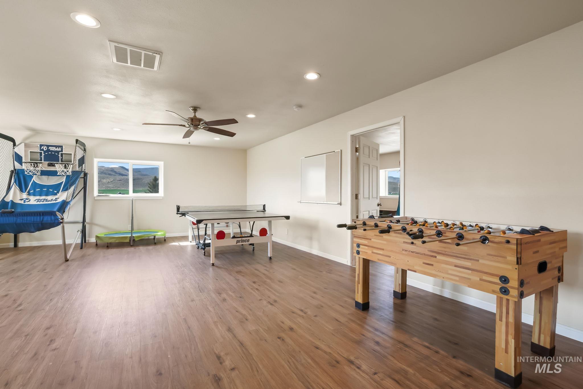 179 Foothill Rd. Property Photo 16