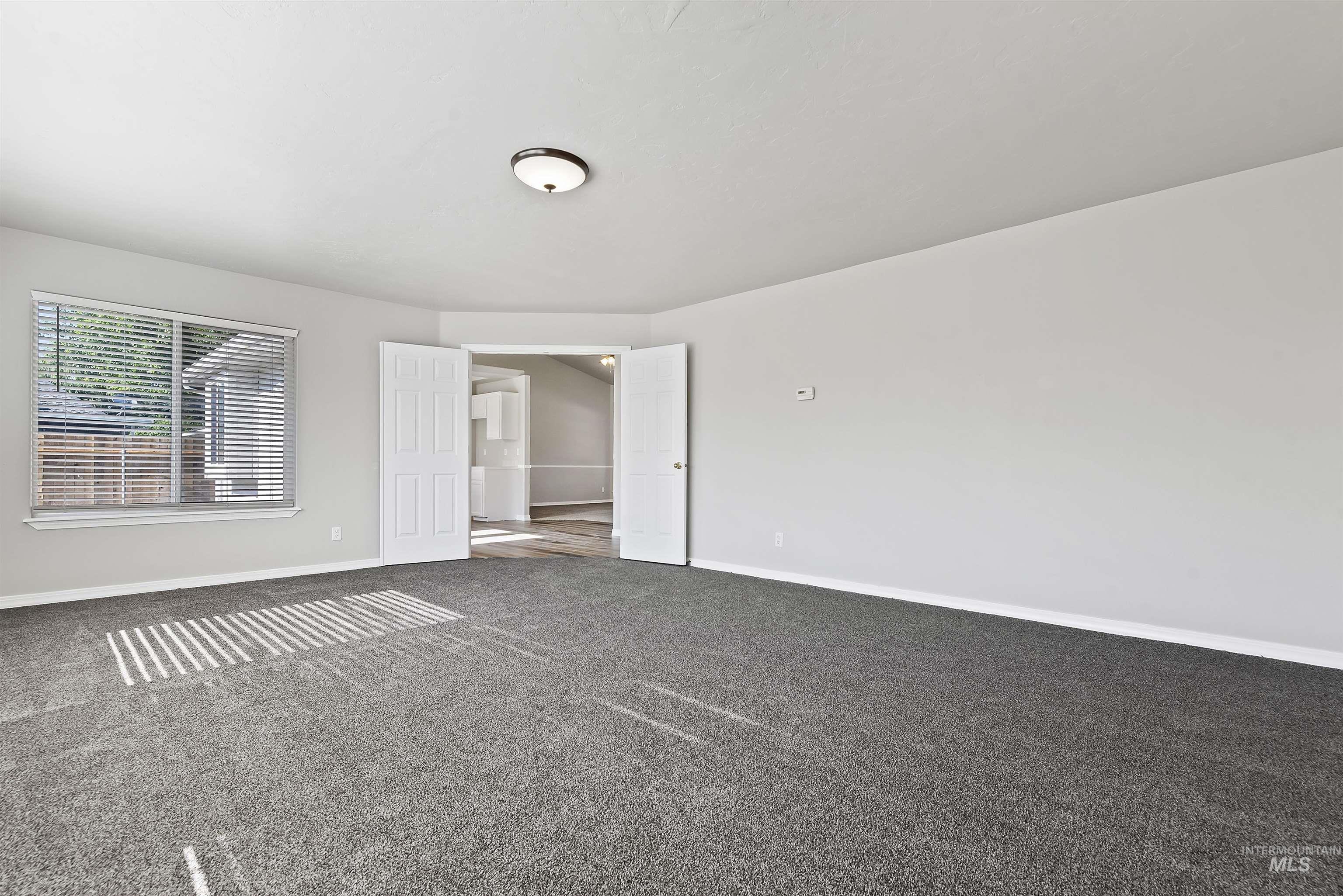3225 N Yellow Peak Pl Property Photo 16