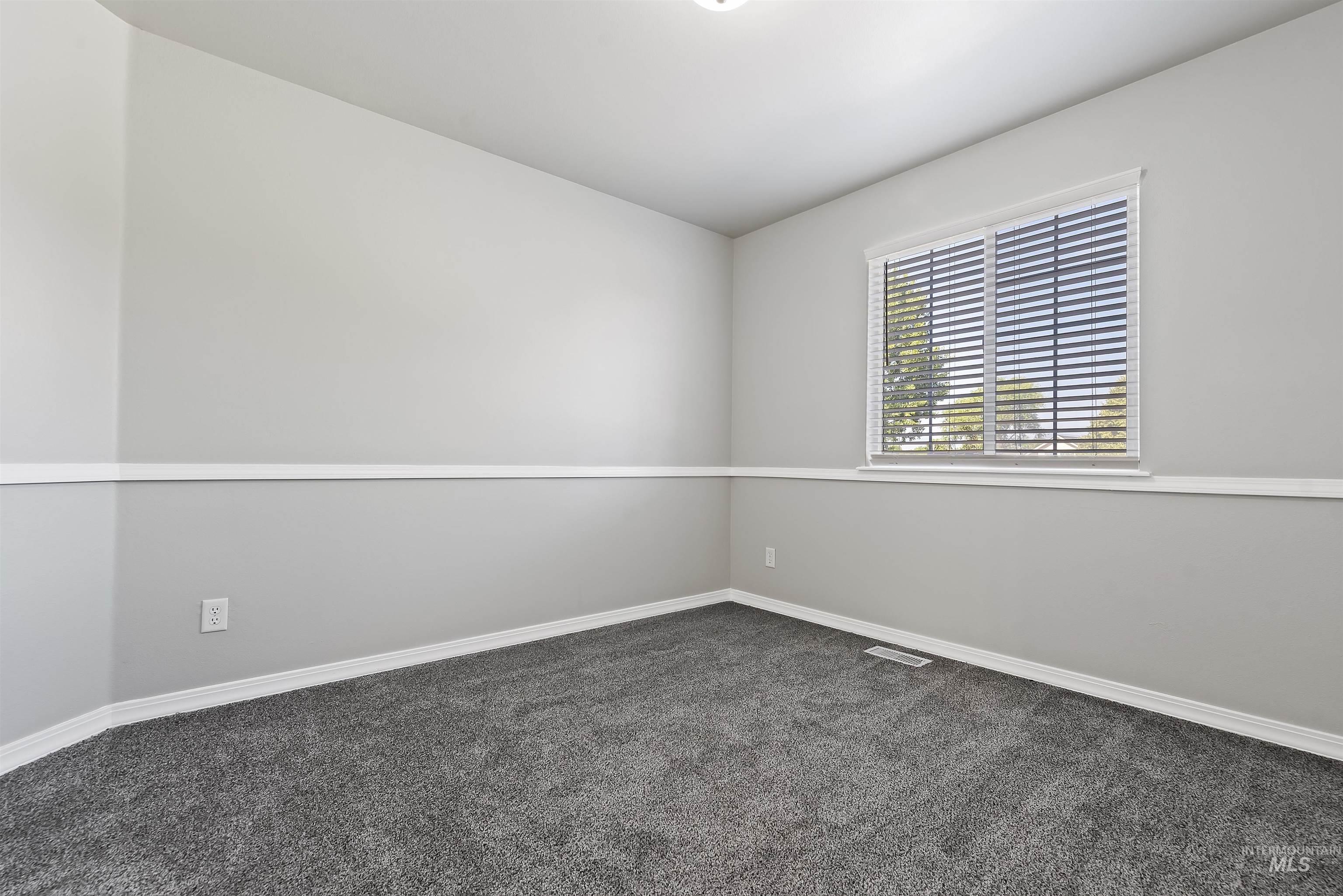 3225 N Yellow Peak Pl Property Photo 19