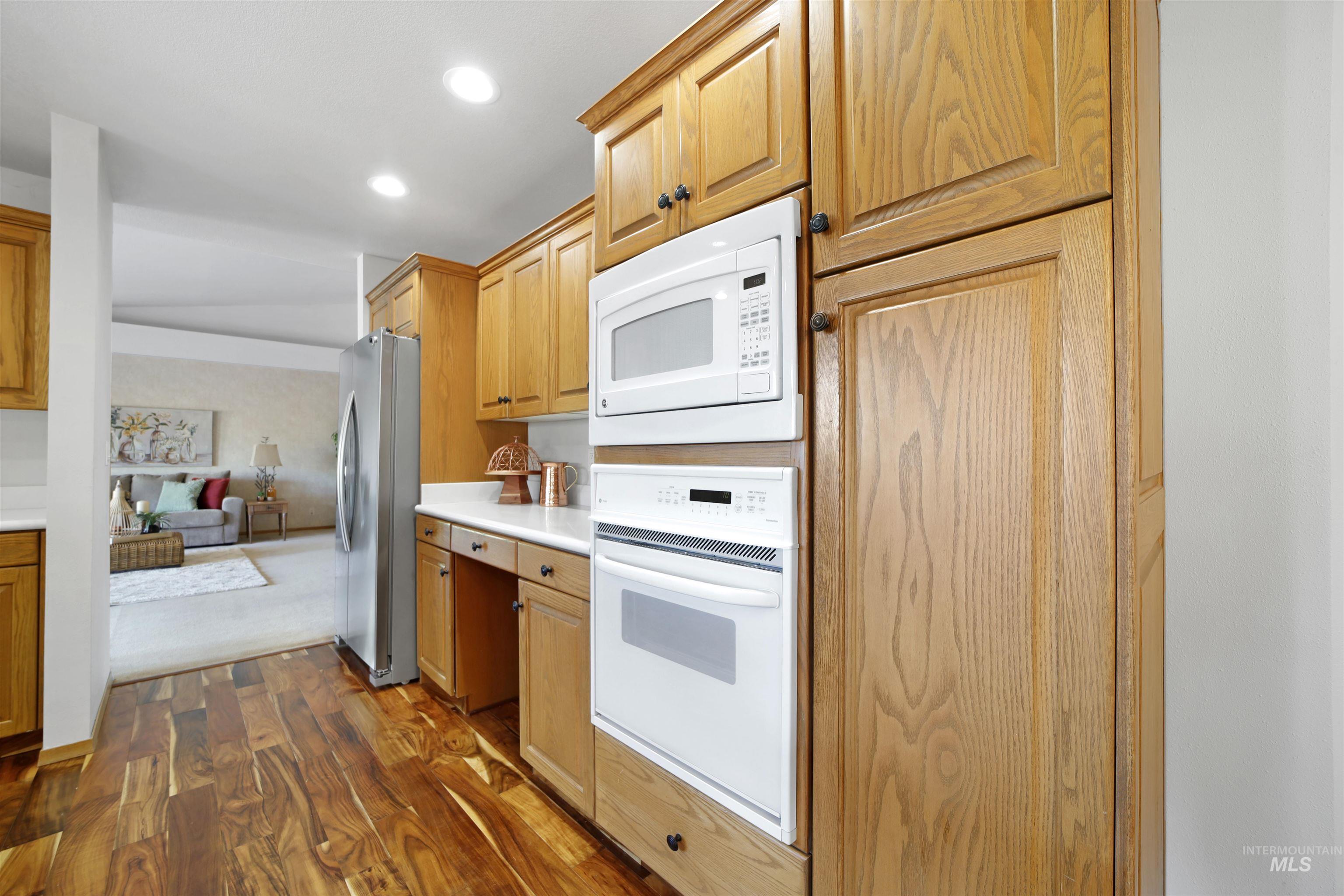 132 Country Club Ln Property Photo 20