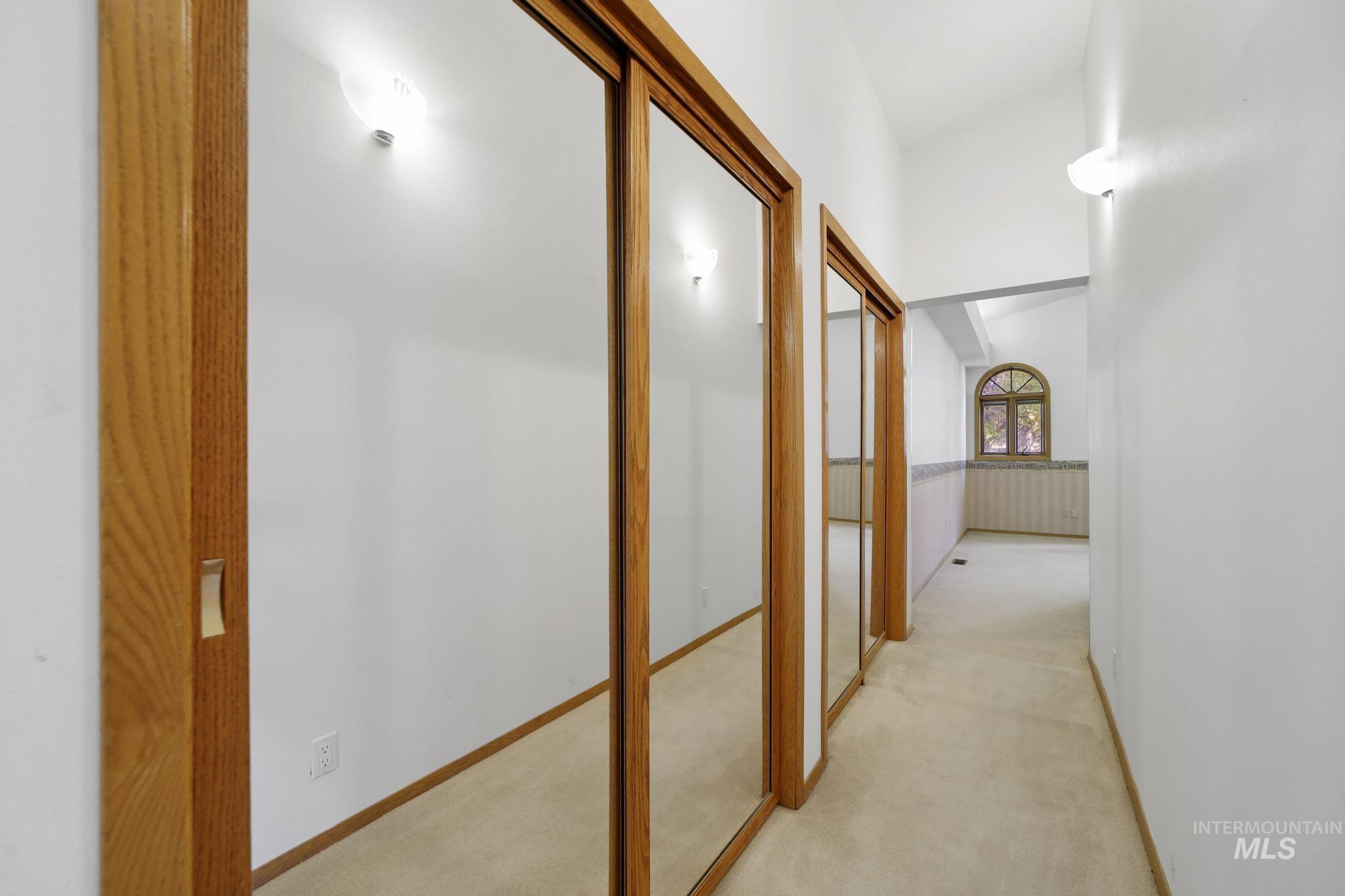 132 Country Club Ln Property Photo 29