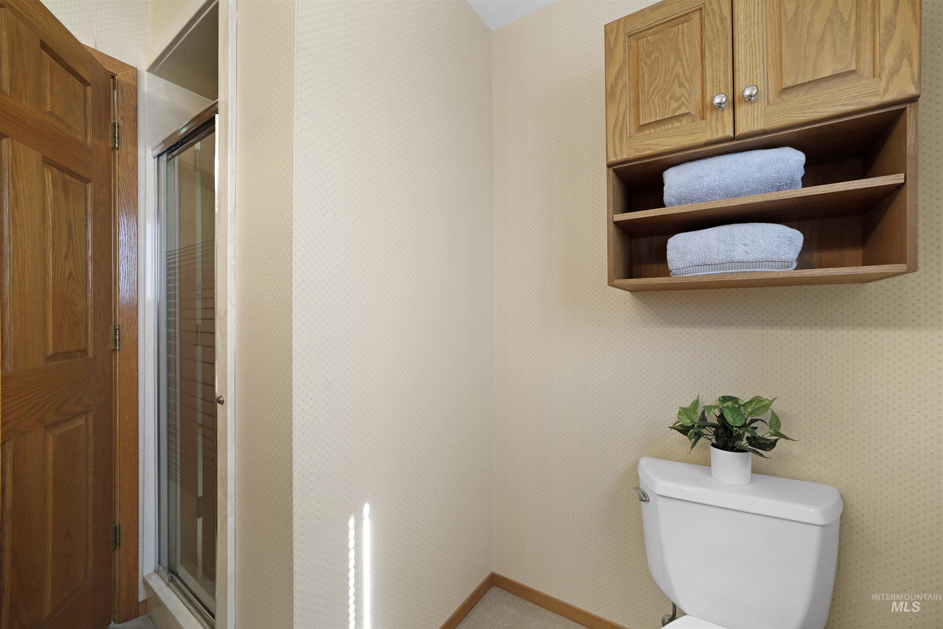 132 Country Club Ln Property Photo 38