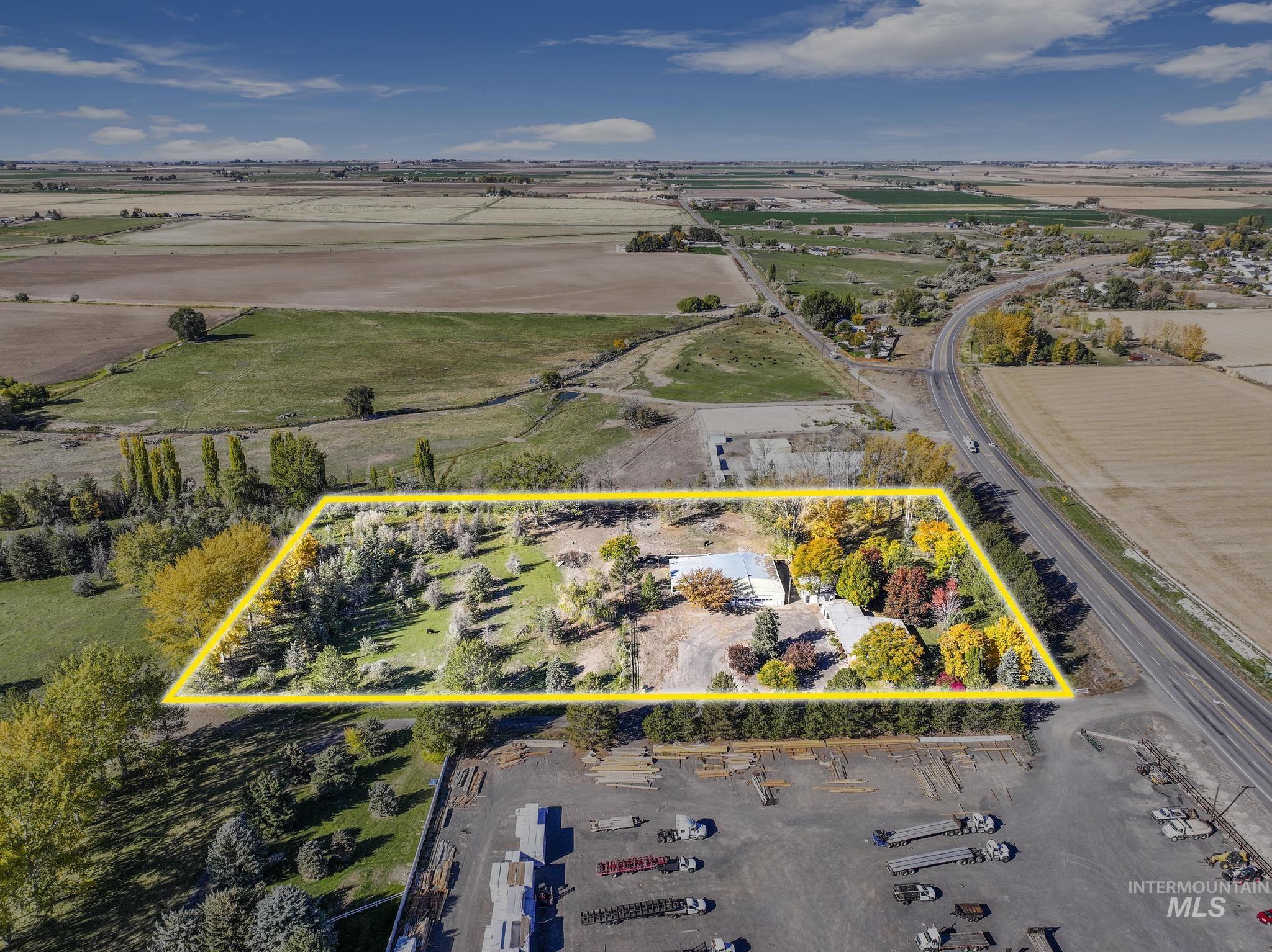 21000 A Hwy 30 Property Photo 1
