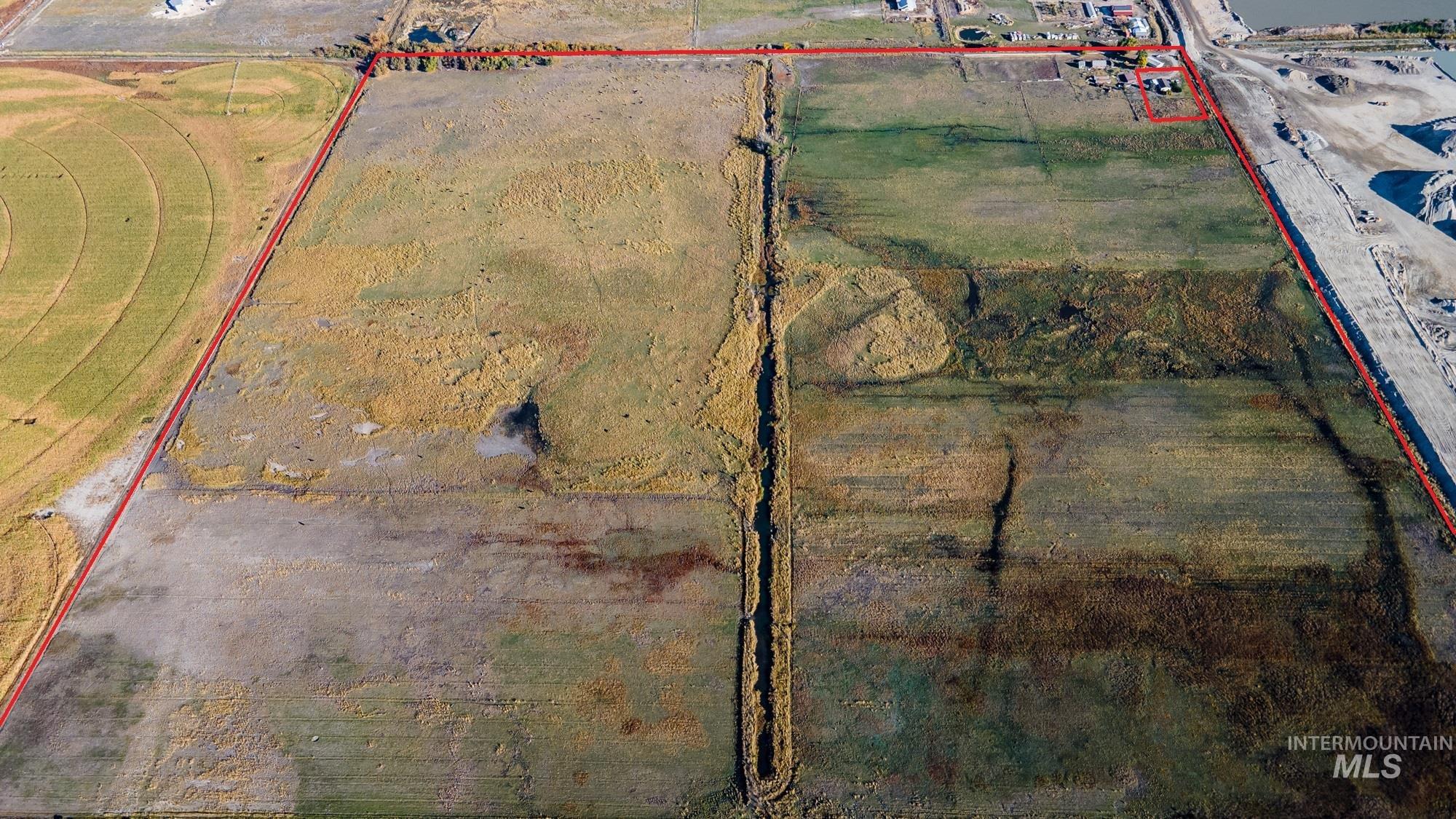 2223 W Sales Yard Property Photo 10