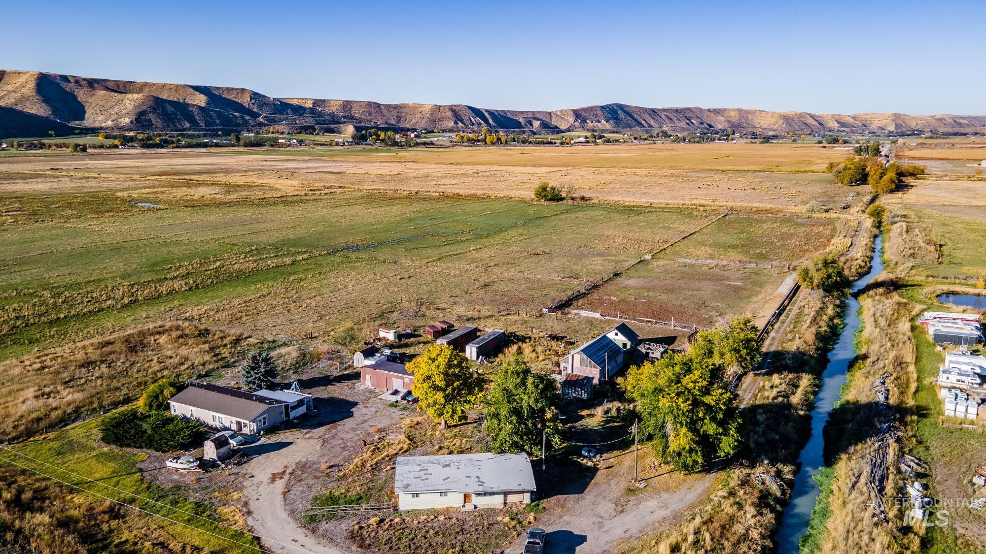 2223 W Sales Yard Property Photo 18
