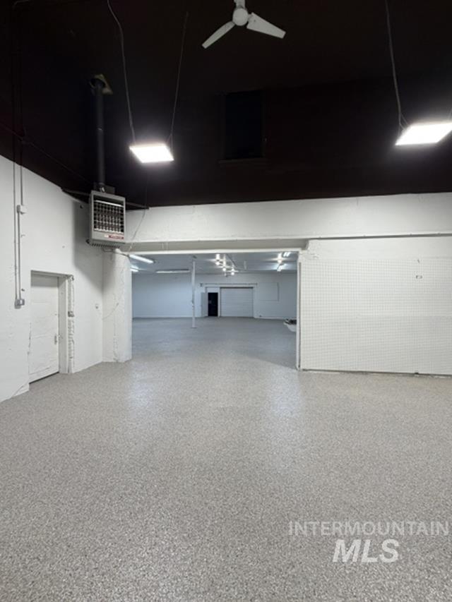 702 Fairfield St W Property Photo 6