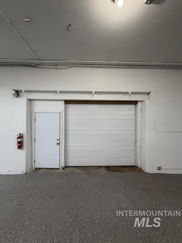 702 Fairfield St W Property Photo 11
