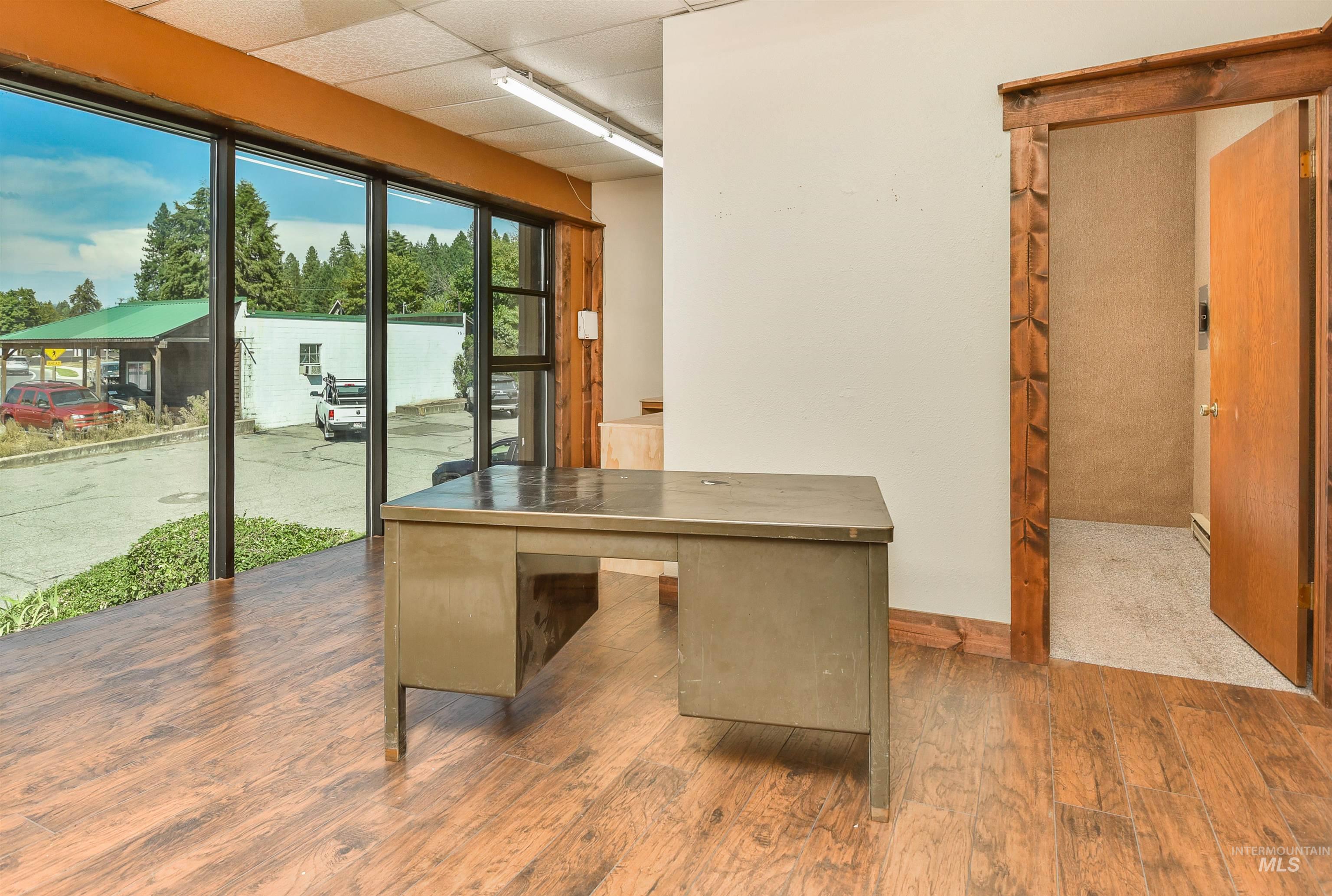 6821 Main Street Property Photo 30