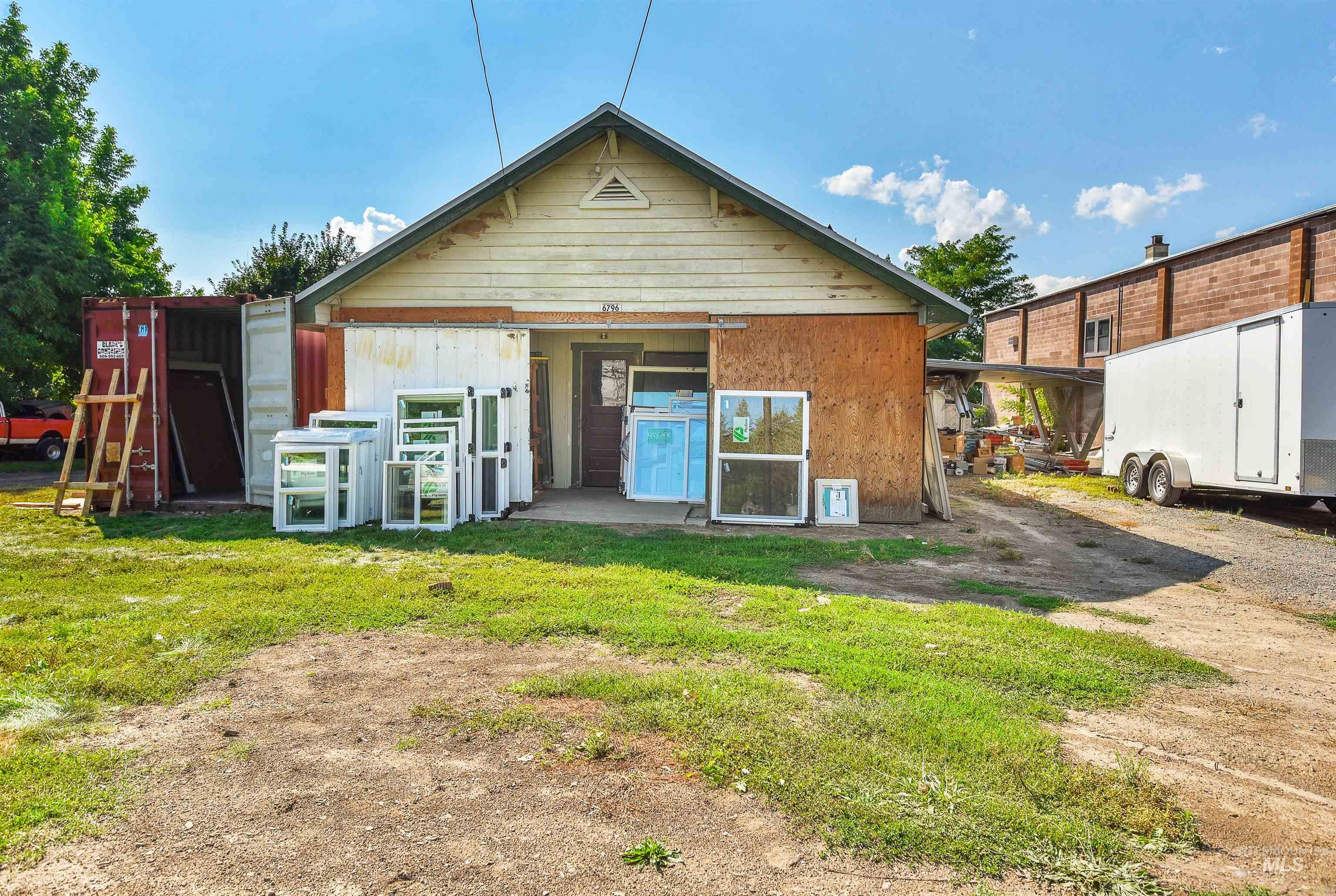 6821 Main Street Property Photo 35