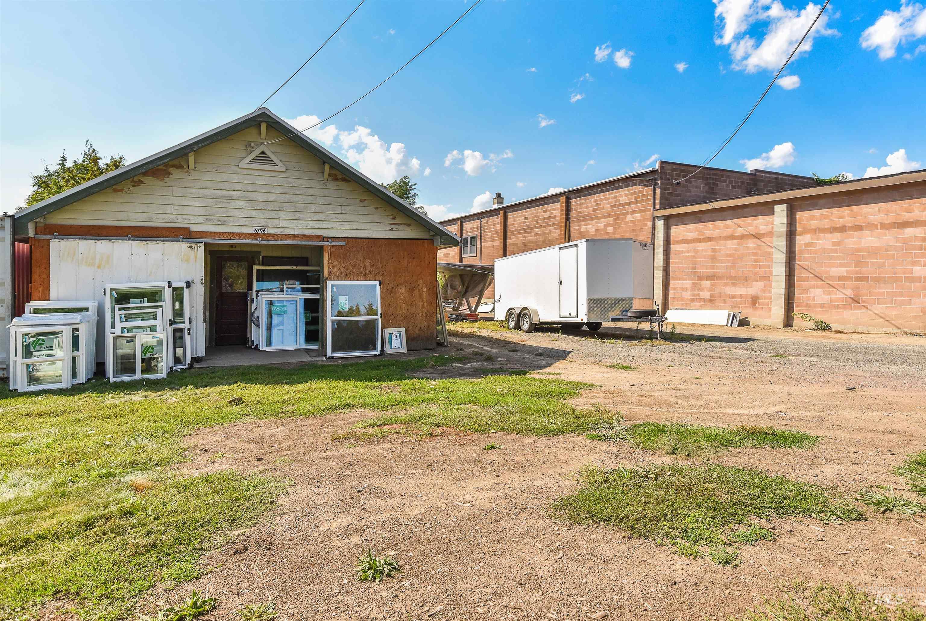 6821 Main Street Property Photo 36