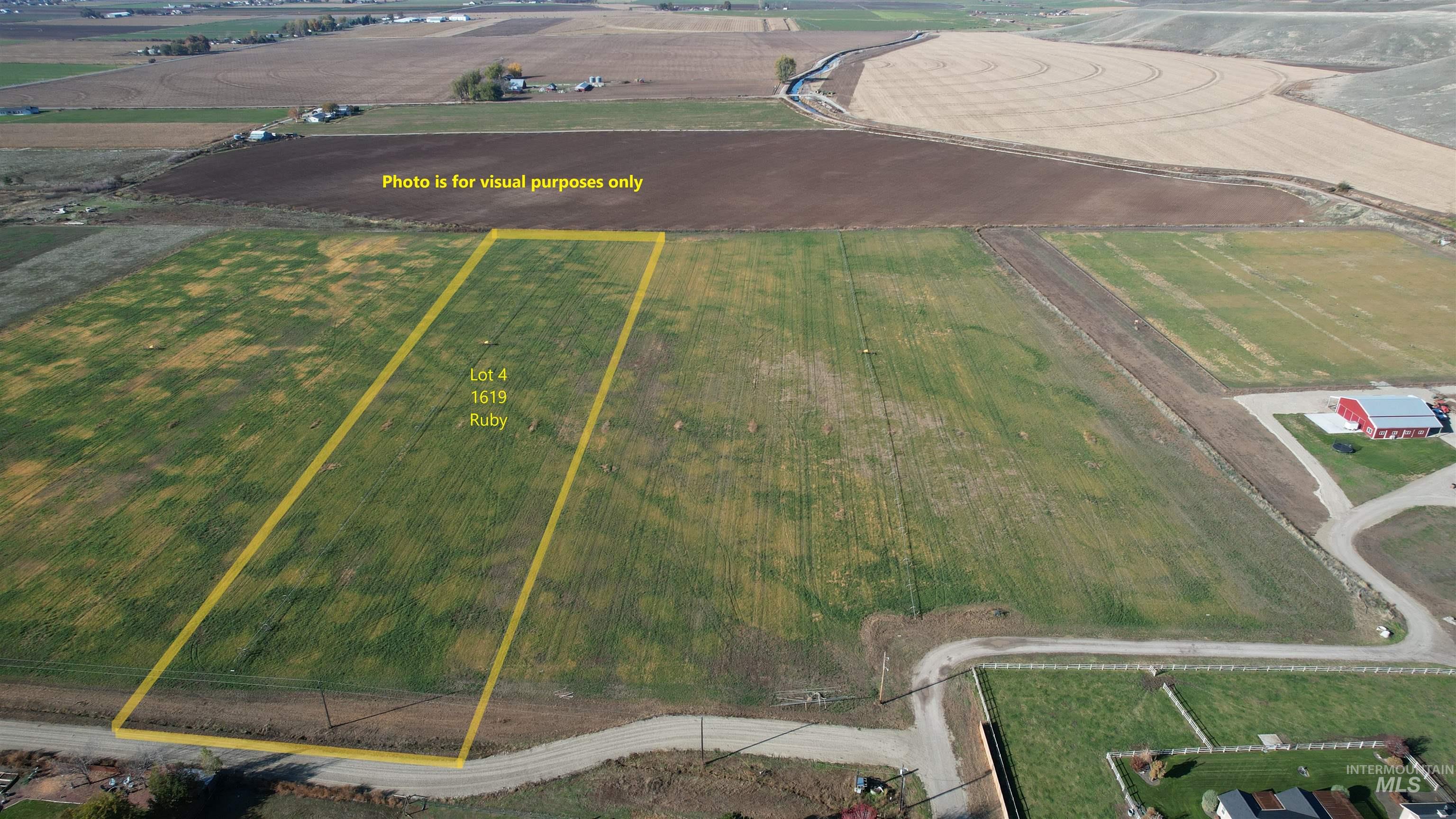 1619 Ruby Lane Property Photo 2