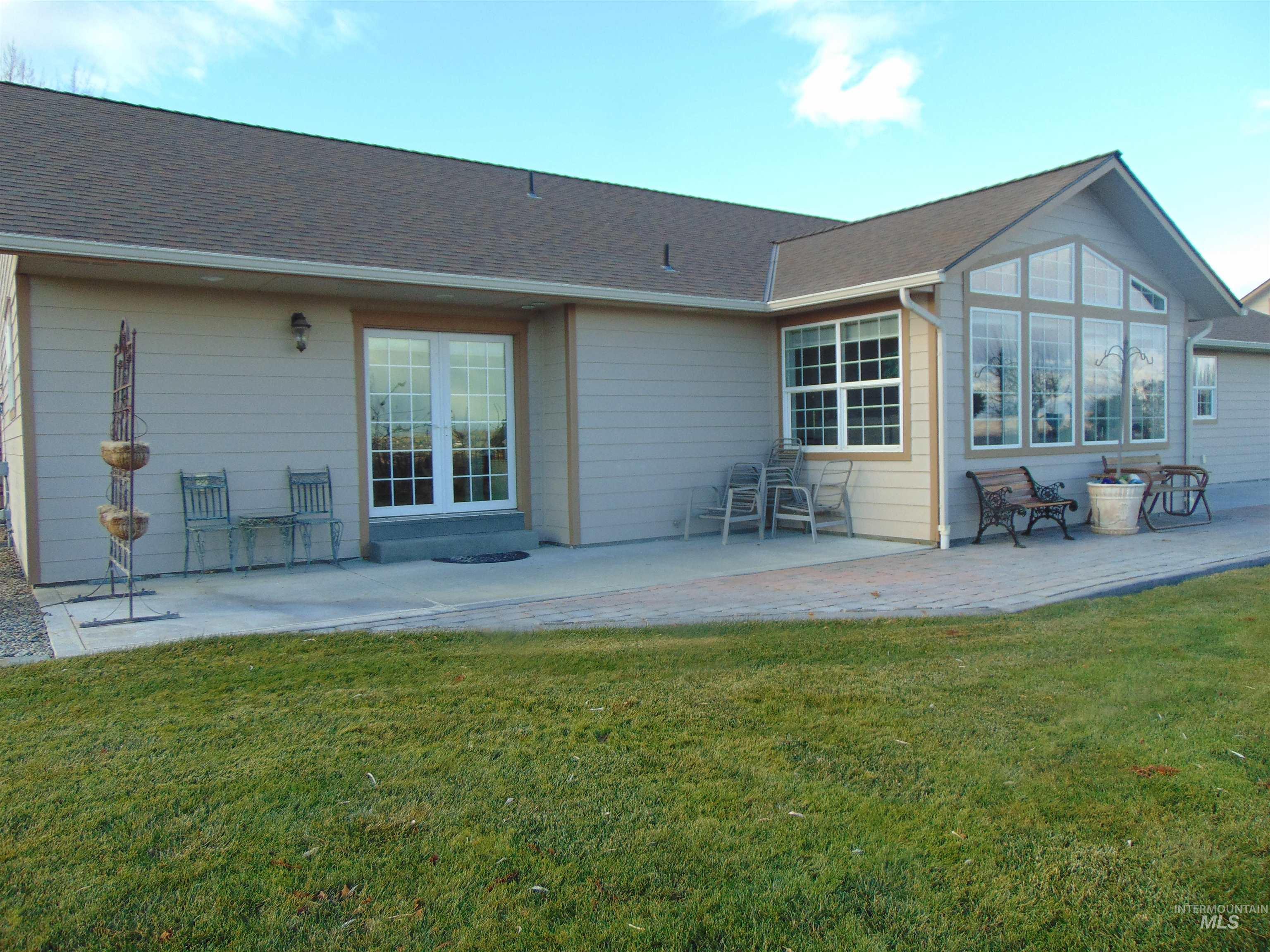 452 Thayer Dr. Property Photo 12