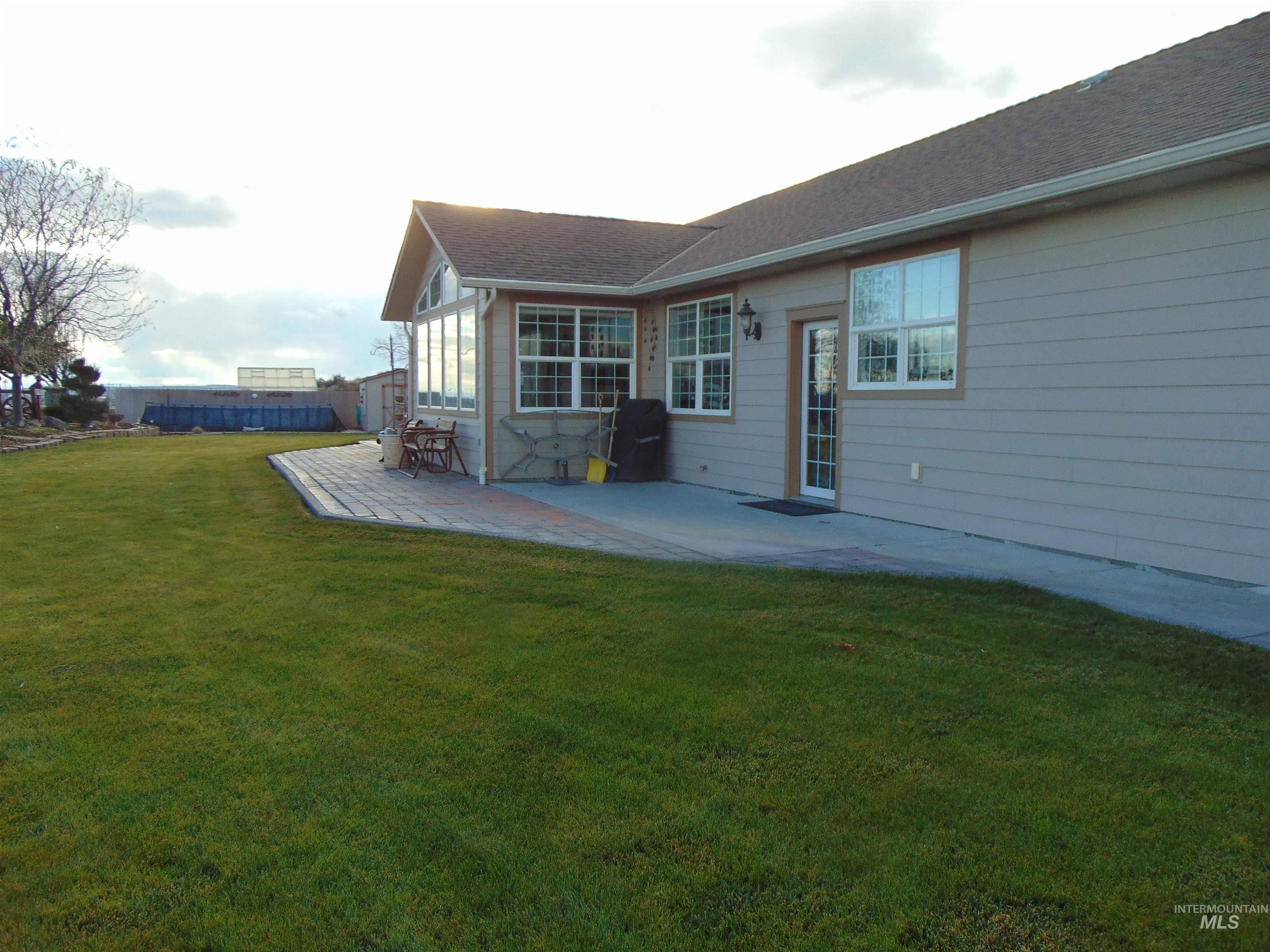 452 Thayer Dr. Property Photo 15
