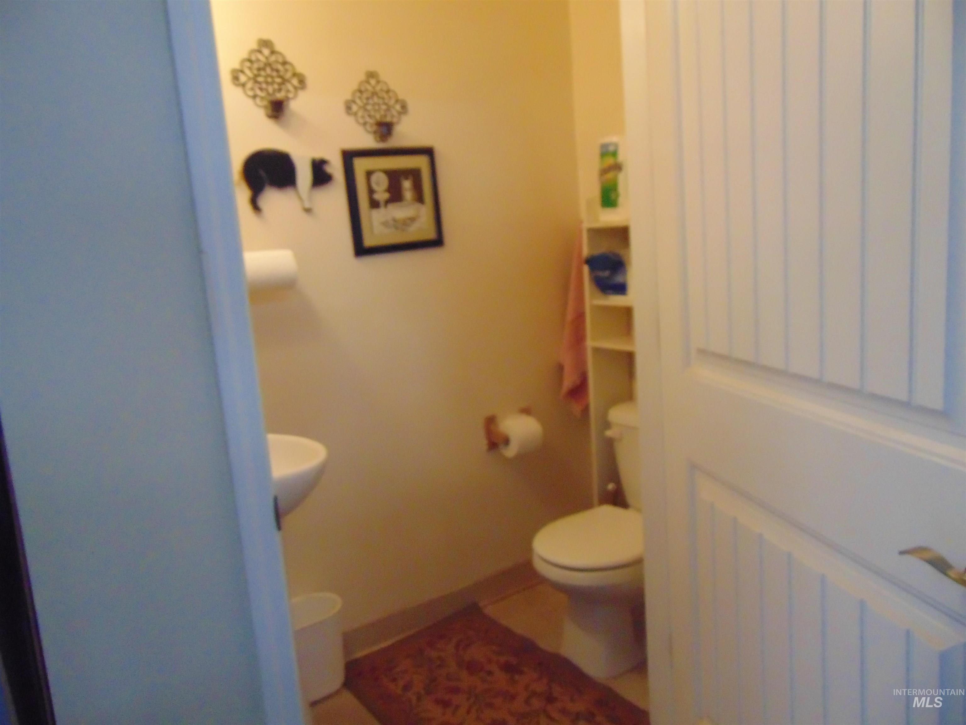 452 Thayer Dr. Property Photo 19