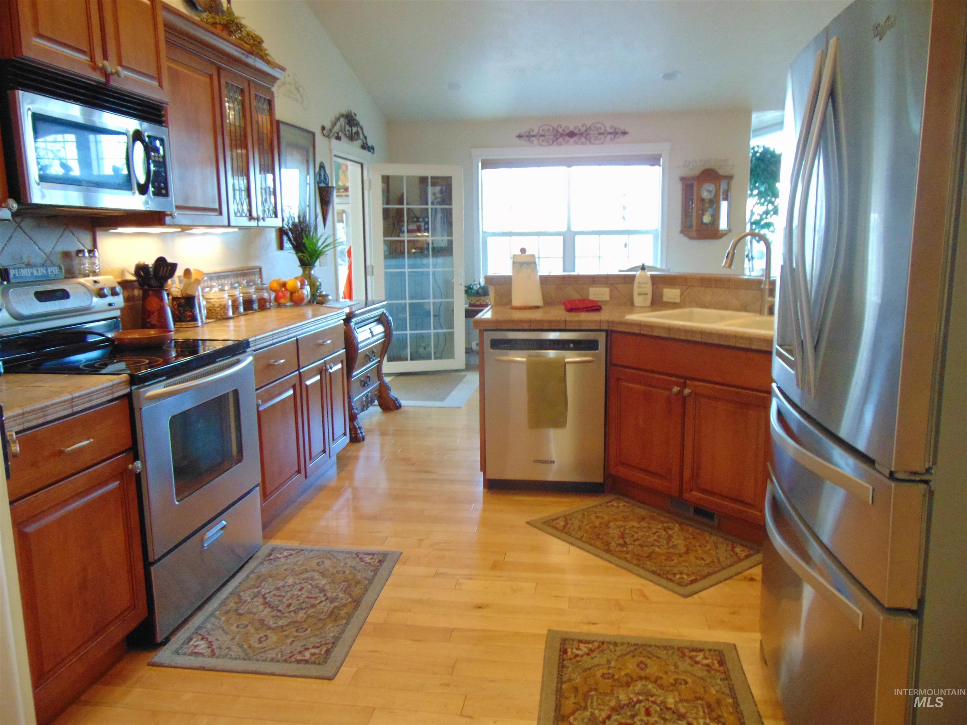 452 Thayer Dr. Property Photo 26