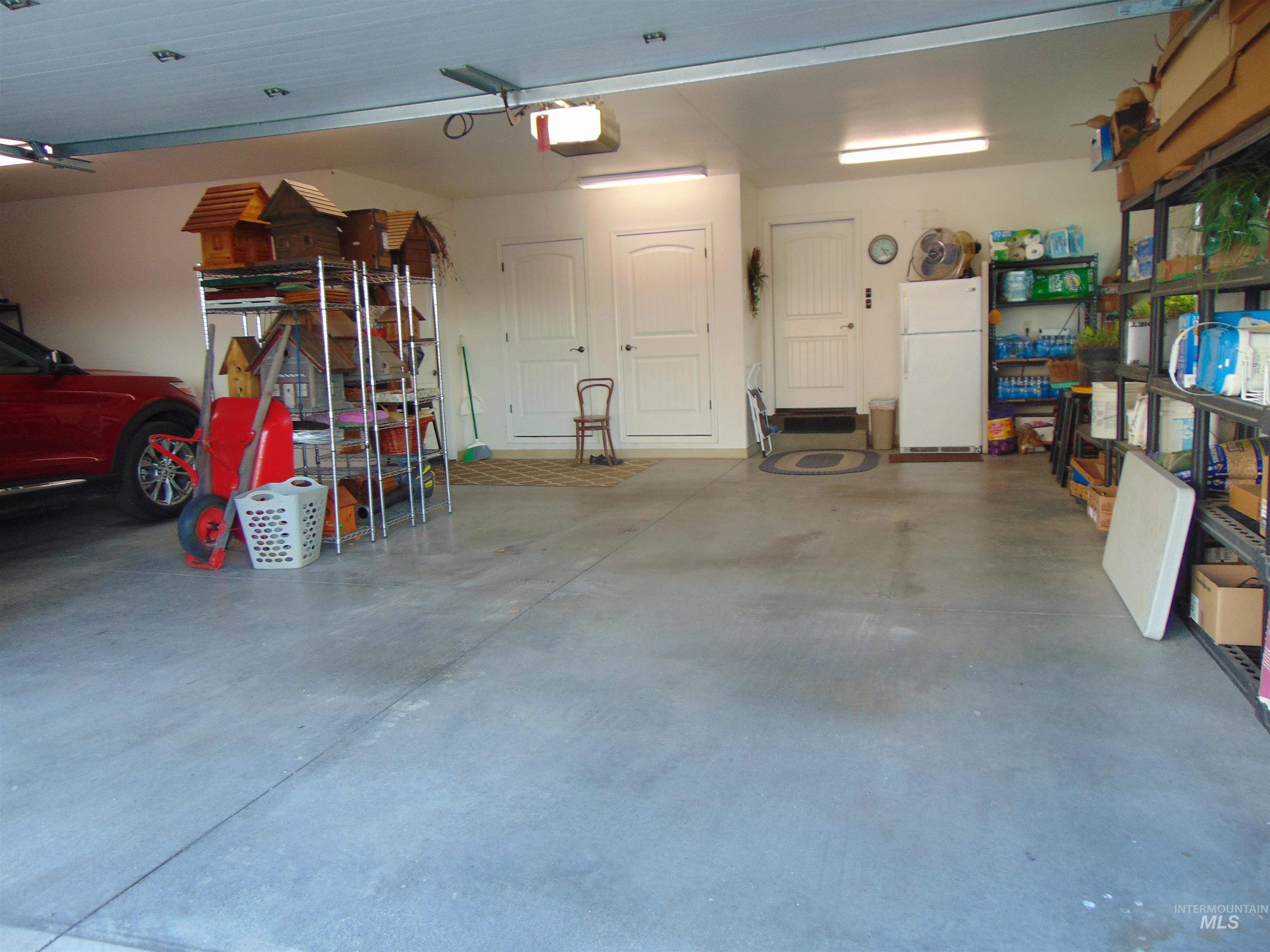 452 Thayer Dr. Property Photo 41