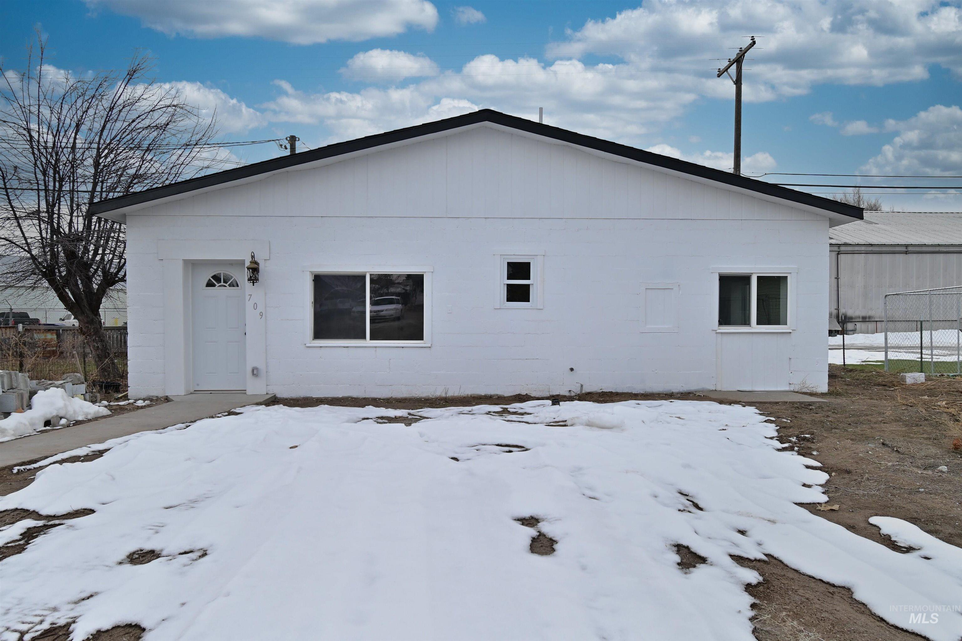 709 3rd Street Property Photo 1