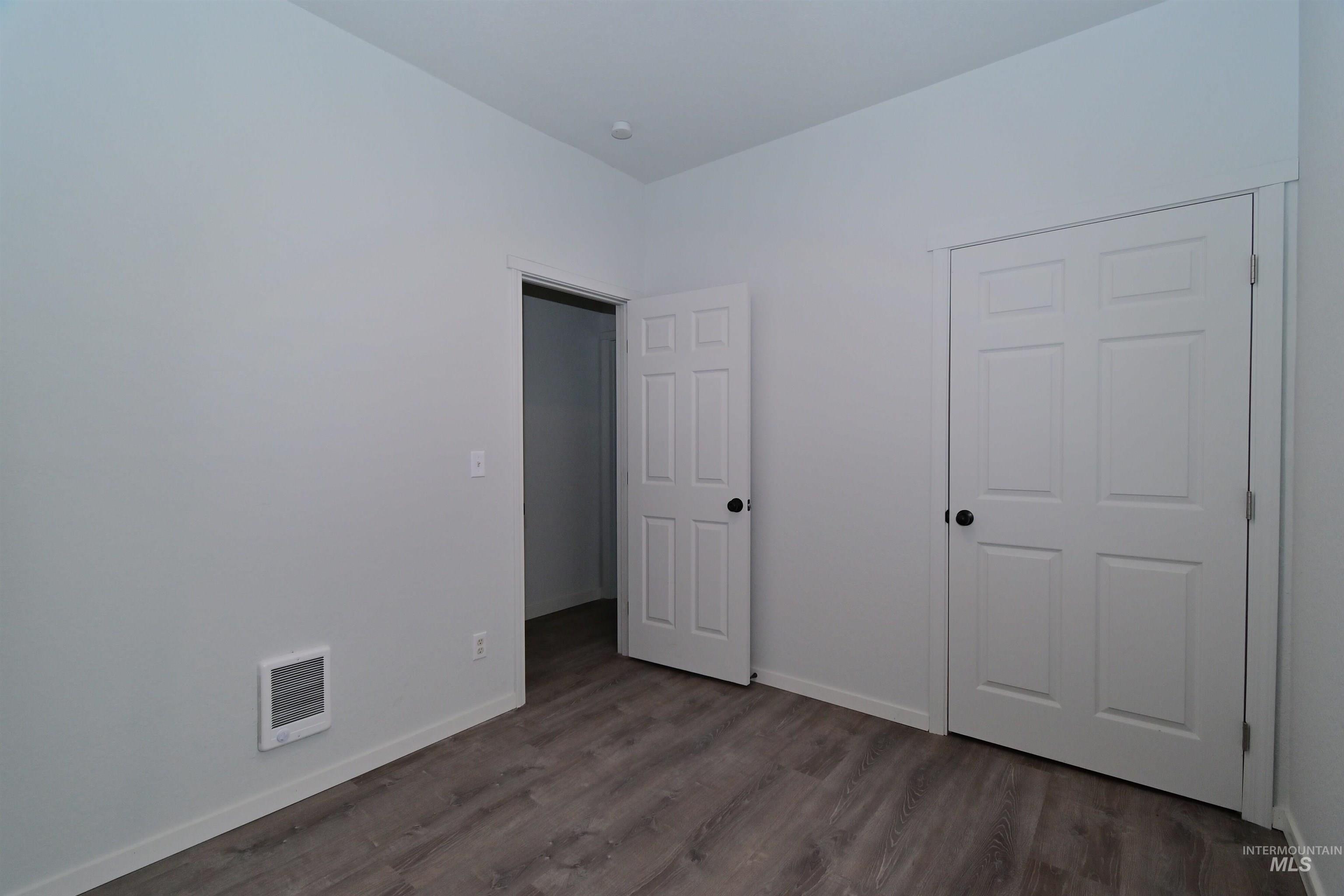 709 3rd Street Property Photo 8