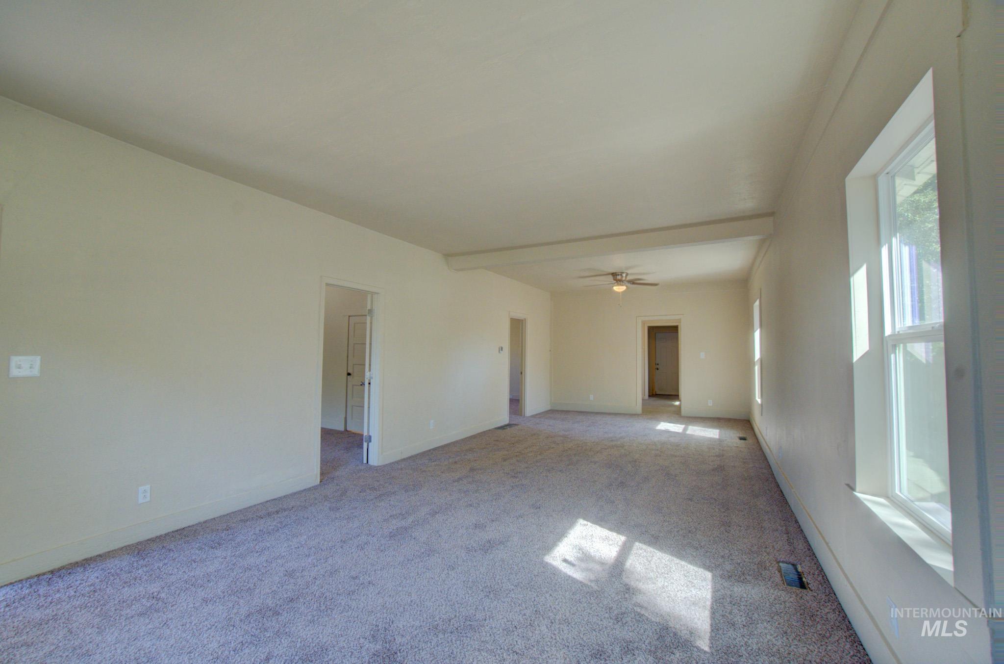 444 3rd Ave N Property Photo 5