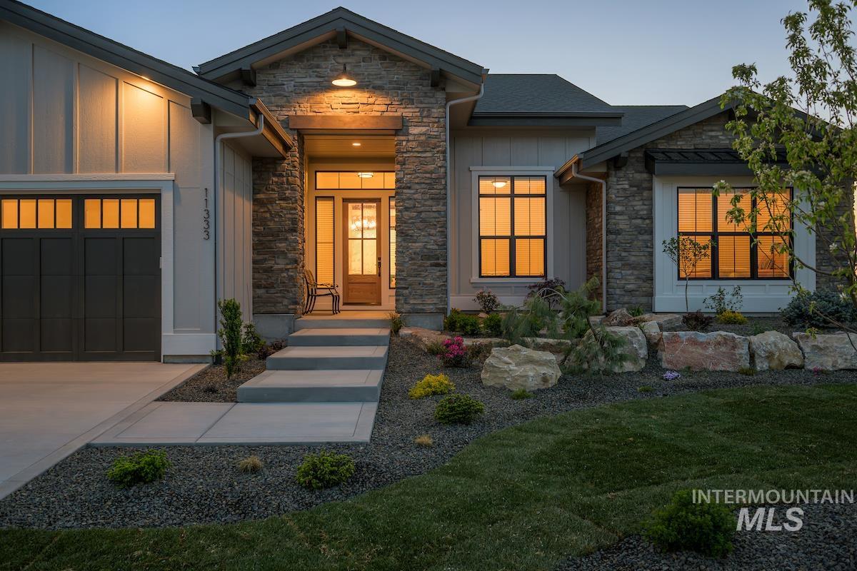 11415 N Elk Ridge Way Property Photo 3