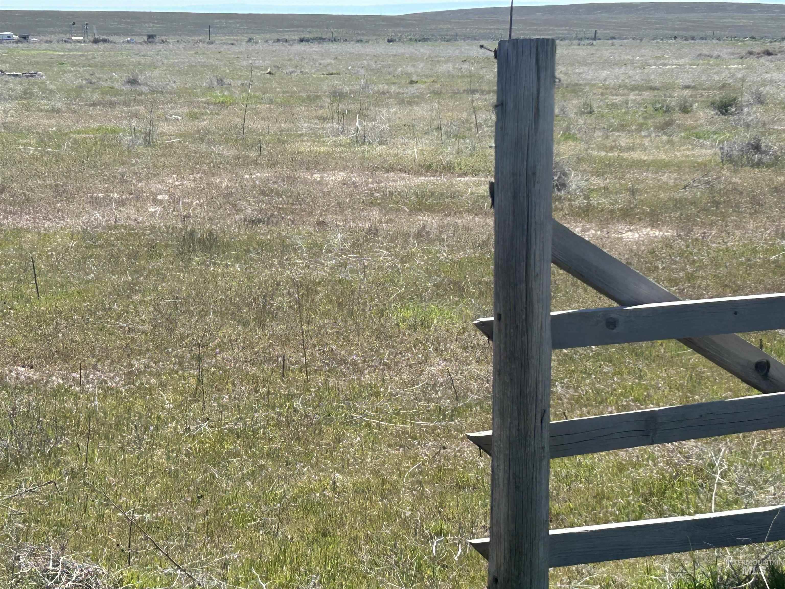 12025 W Hisel Property Photo 4