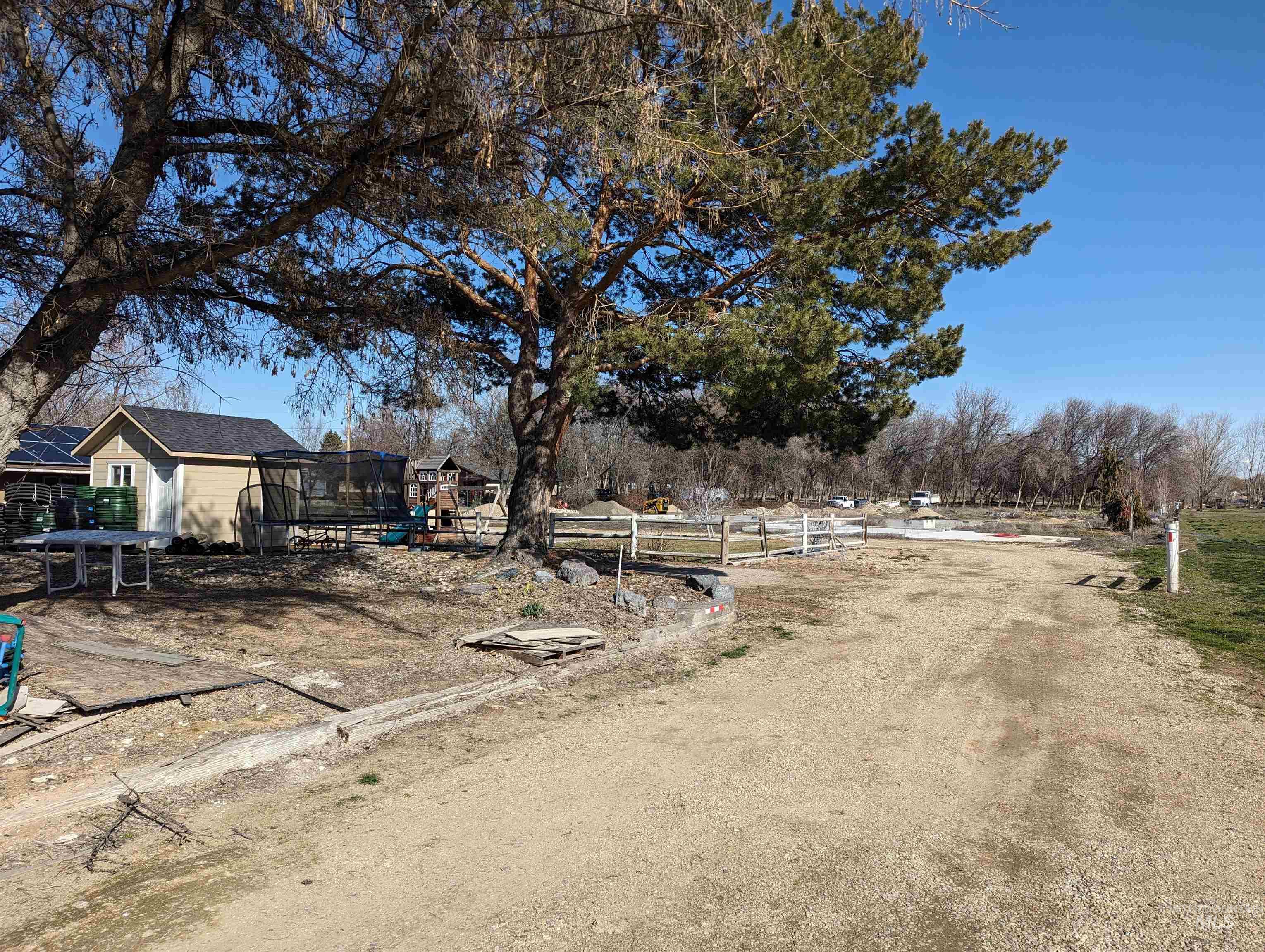 76 N Happy Valley Road Property Photo 20