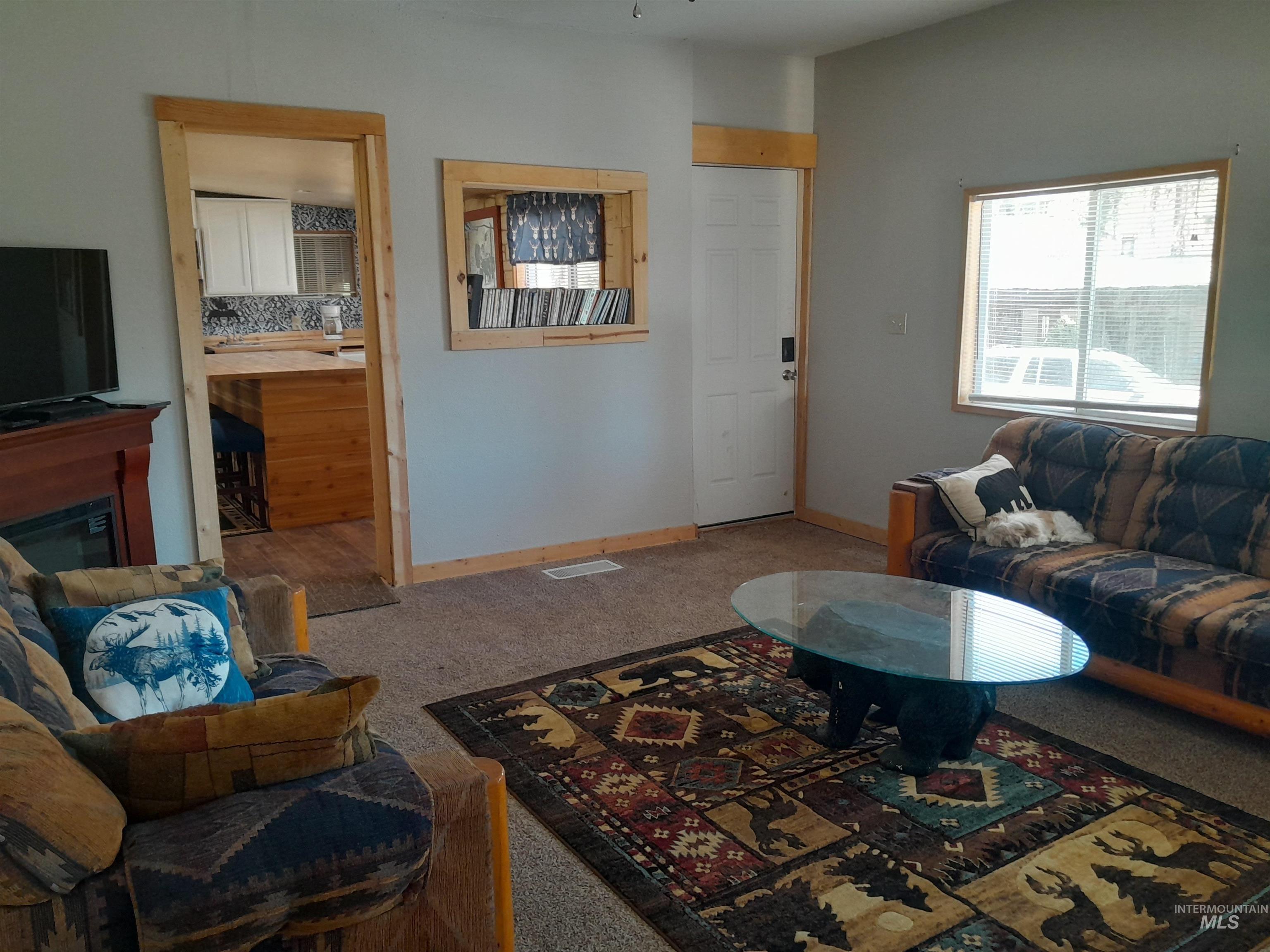 5 Lucky Cir Property Photo 3