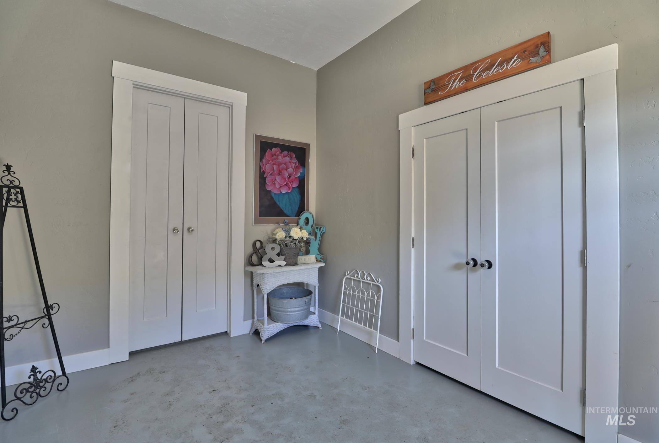 8815 Lake Shore Dr Property Photo 7
