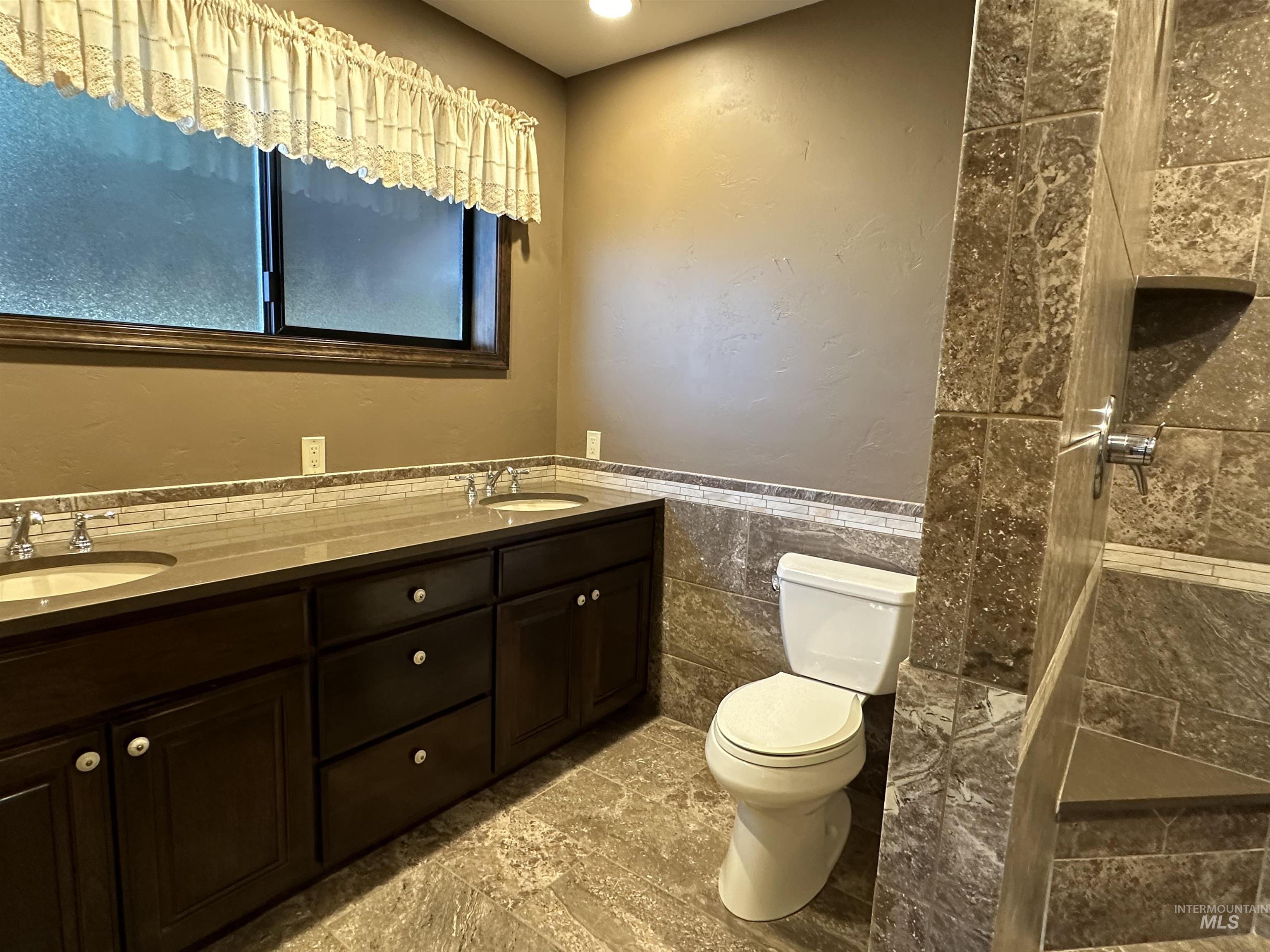 2307 14th Street Property Photo 26
