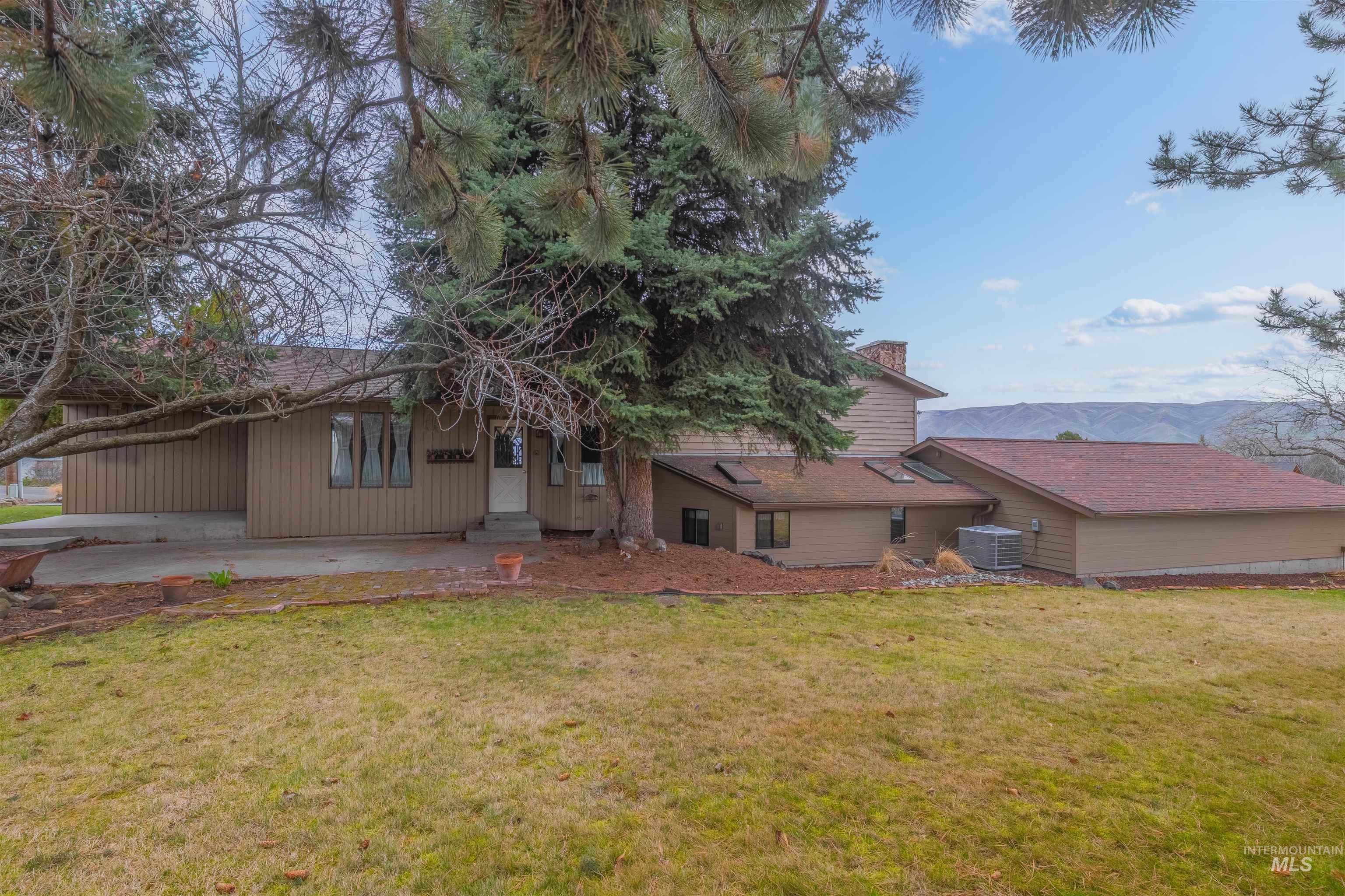 2307 14th Street Property Photo 30