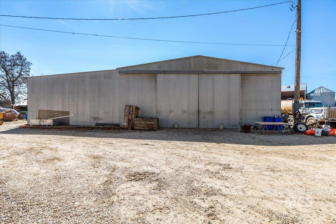 5645 Or-201 Property Photo 26
