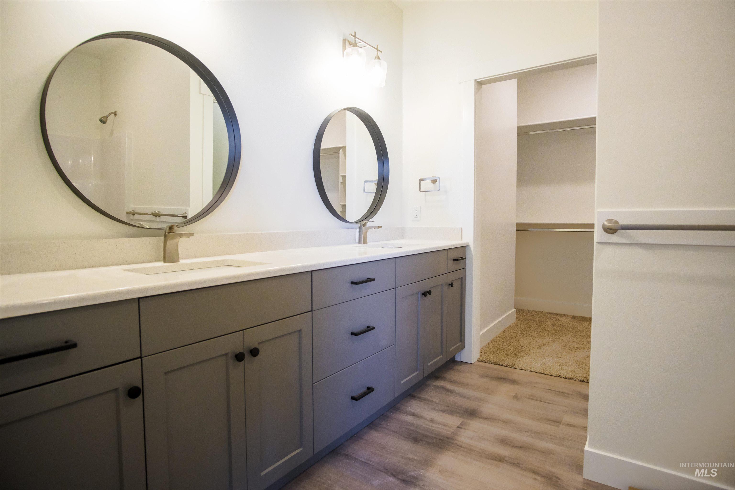 2441 Dorchester Ave Property Photo 14