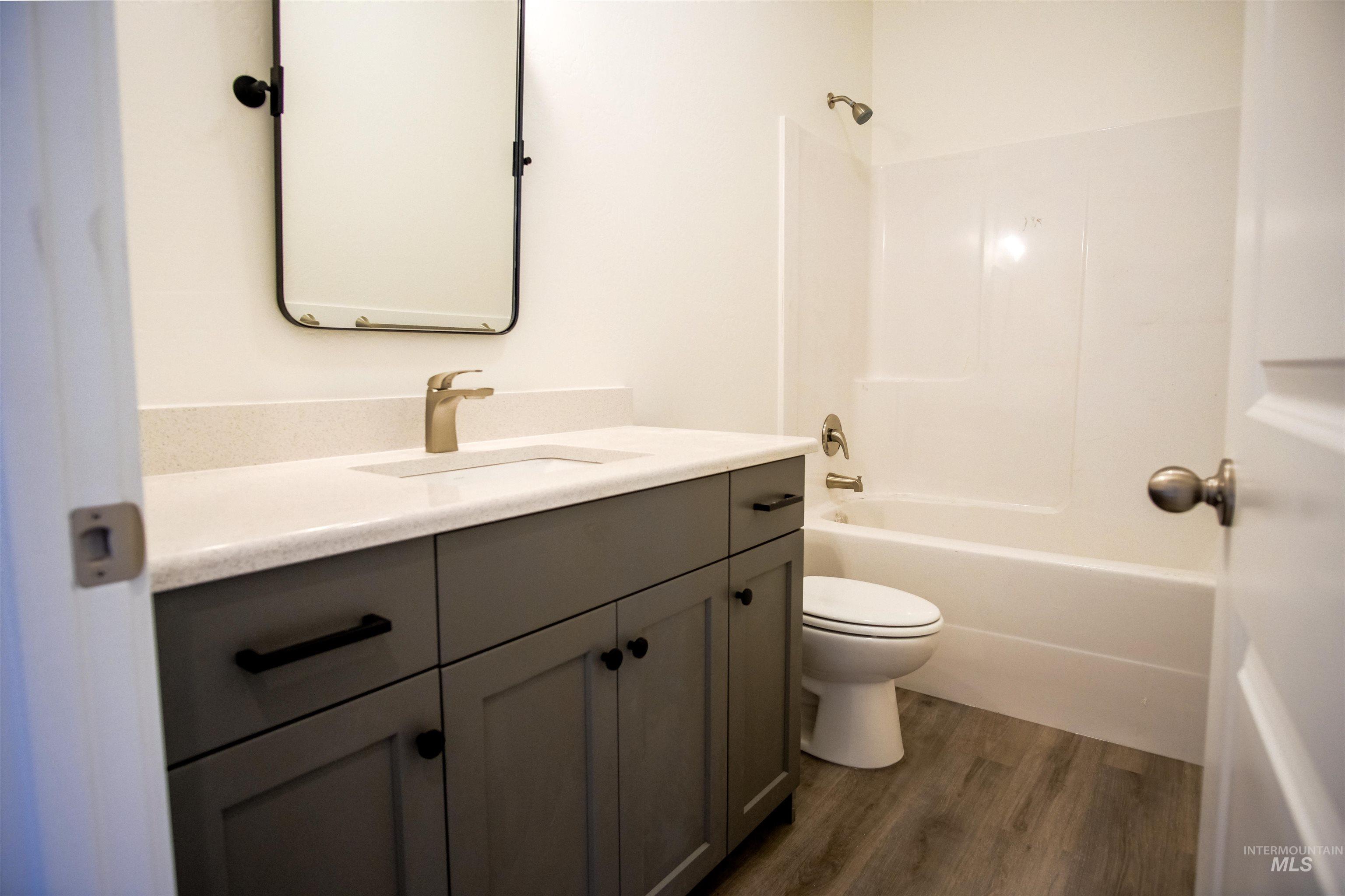 2441 Dorchester Ave Property Photo 19