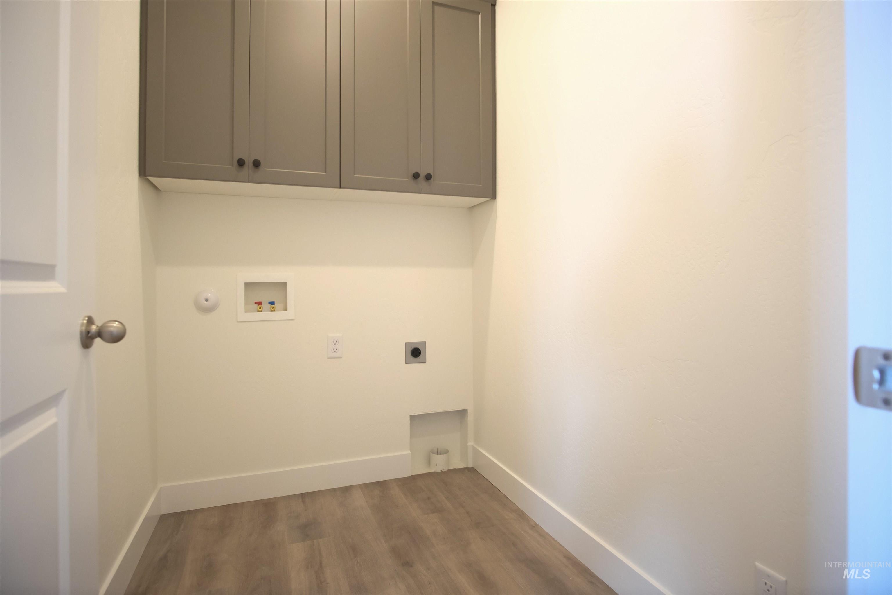 2441 Dorchester Ave Property Photo 23