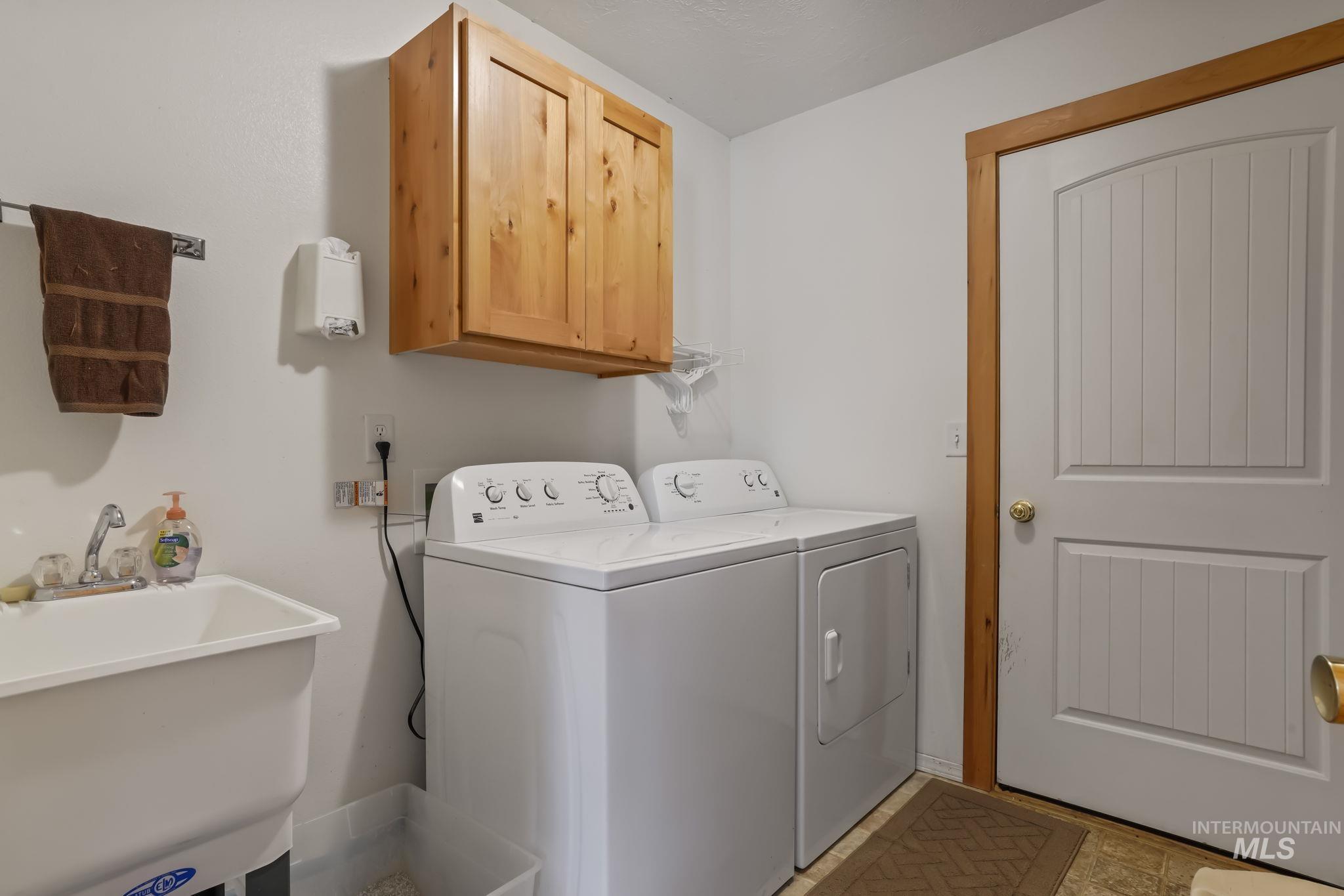 1829 Hidden Canyon Rd. Property Photo 11