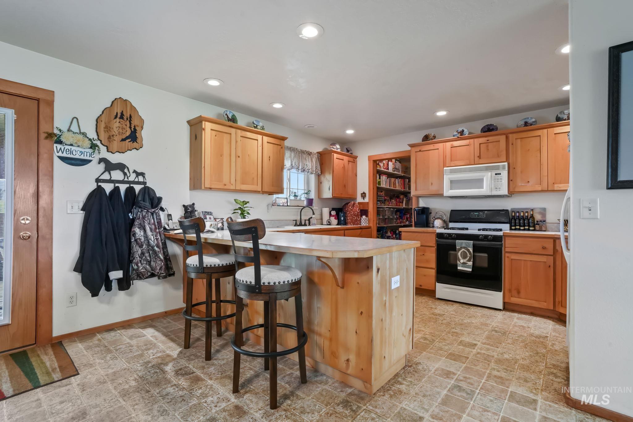 1829 Hidden Canyon Rd. Property Photo 12