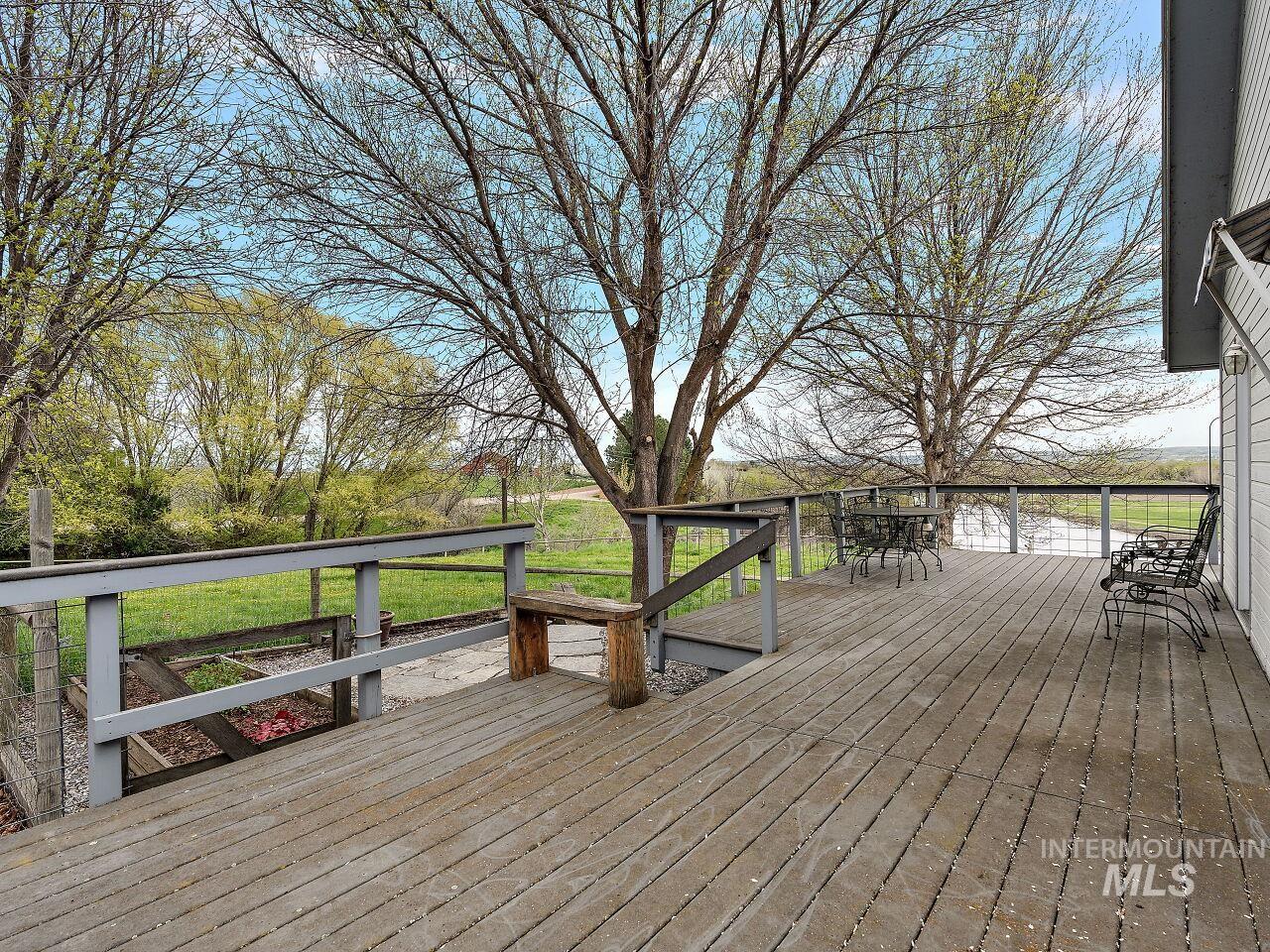 11775 Lower Bench Road Property Photo 14