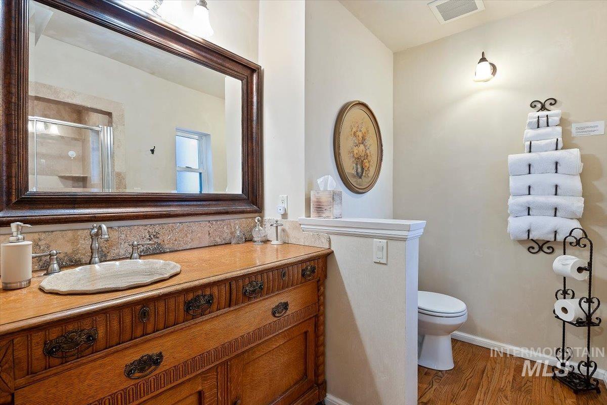 102 Fillmore Street Property Photo 21