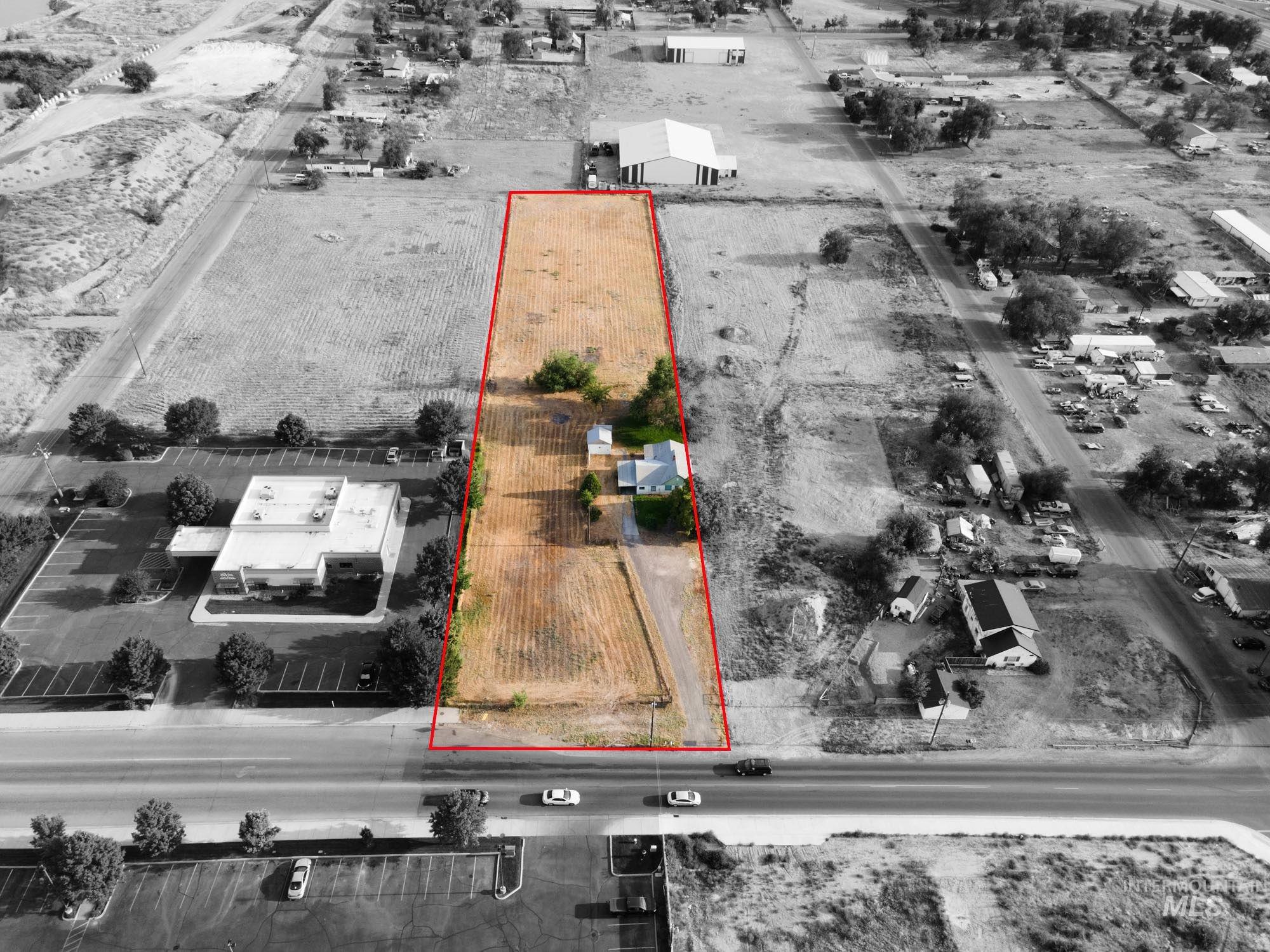 1650 Se 5th Avenue Property Photo 3