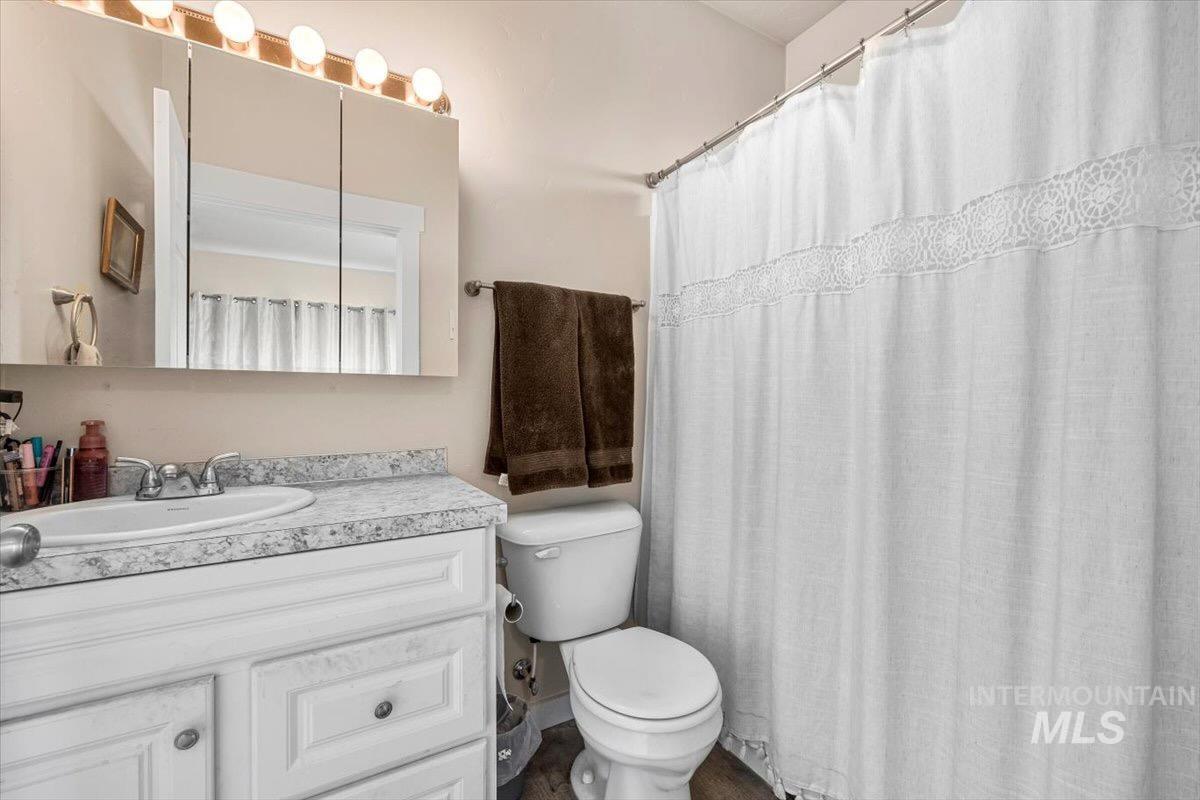 18010 Propeller Ln Property Photo 46