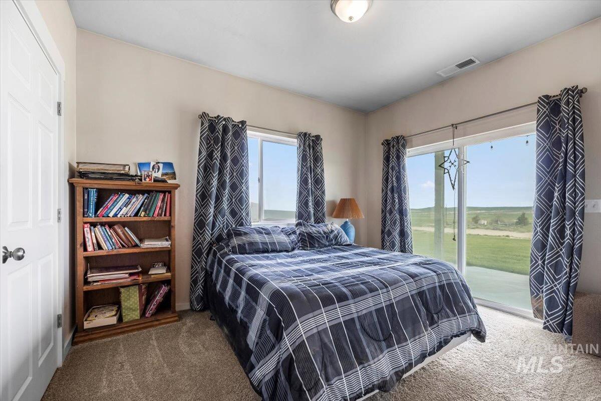18010 Propeller Ln Property Photo 48